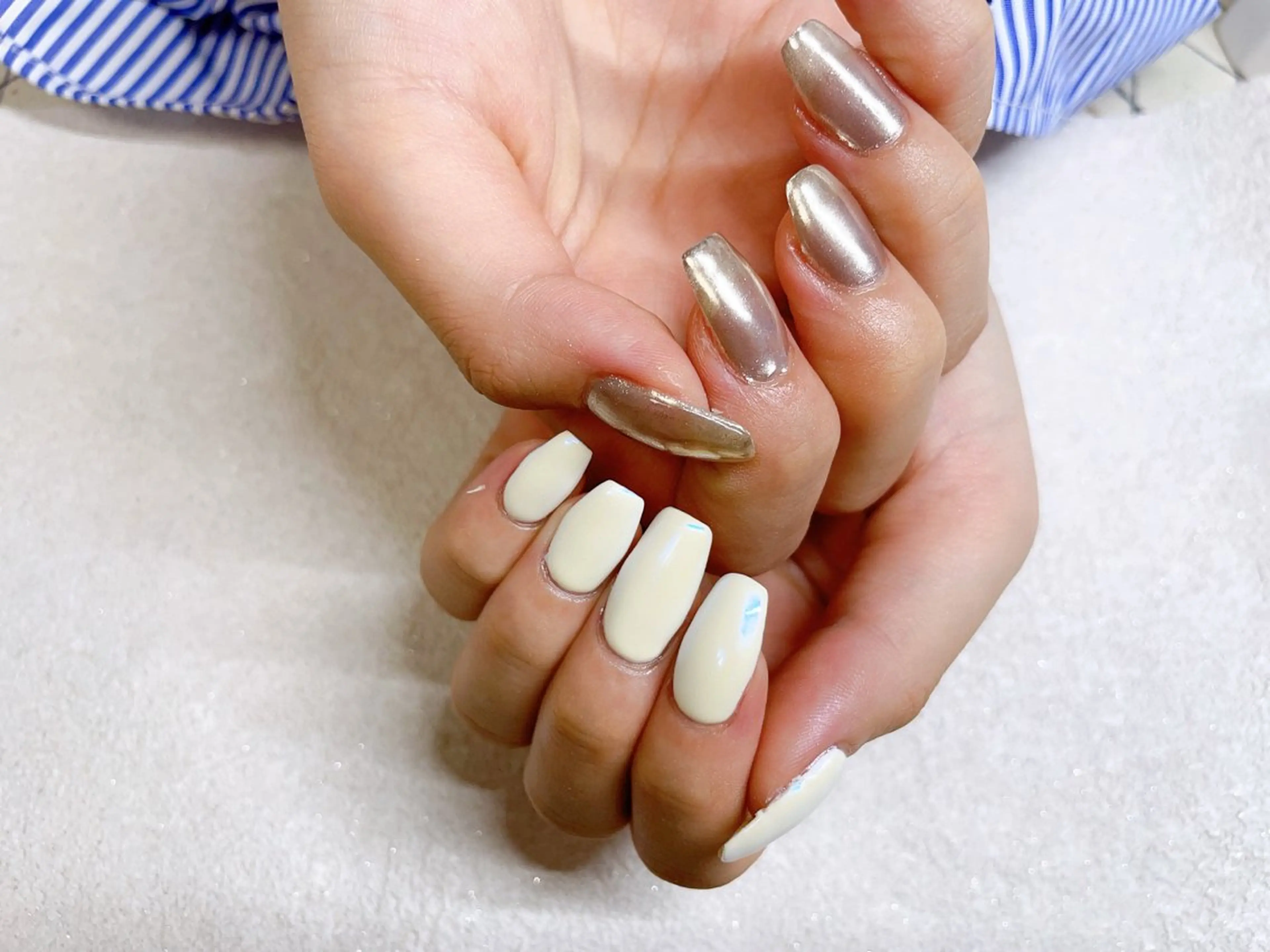 ネイル オーロラネイル フラワーネイル フットネイル フレンチネイル ジェルネイル ハンドネイル Mogu nail 二子玉川のネイルデザイン