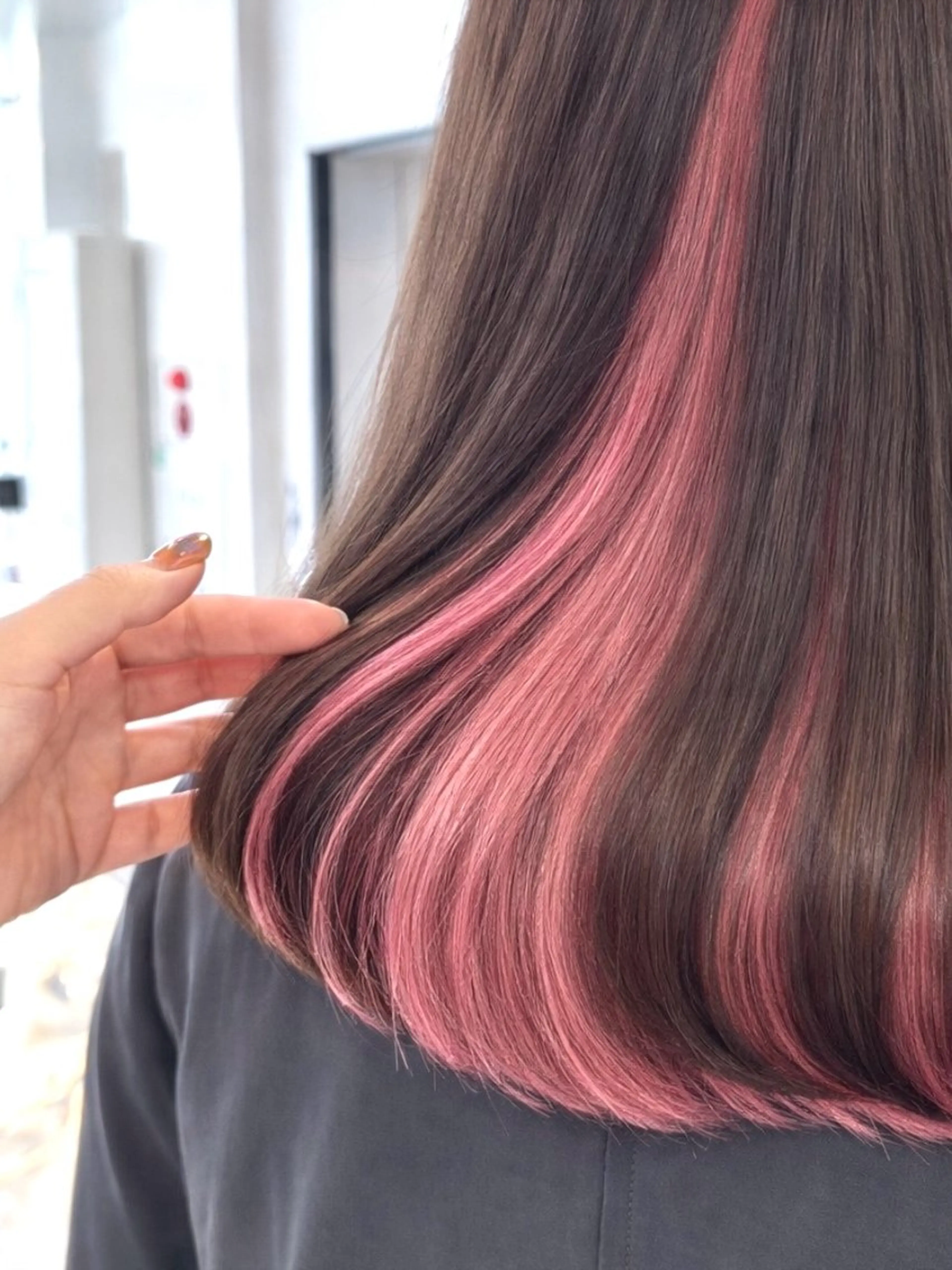セミロング カラー ヘアアレンジ カット ヘアカラー トリートメント ヘッドスパ ヘアセット 暖色🌈ダブルカラー レイヤー💫AINAのヘアスタイル