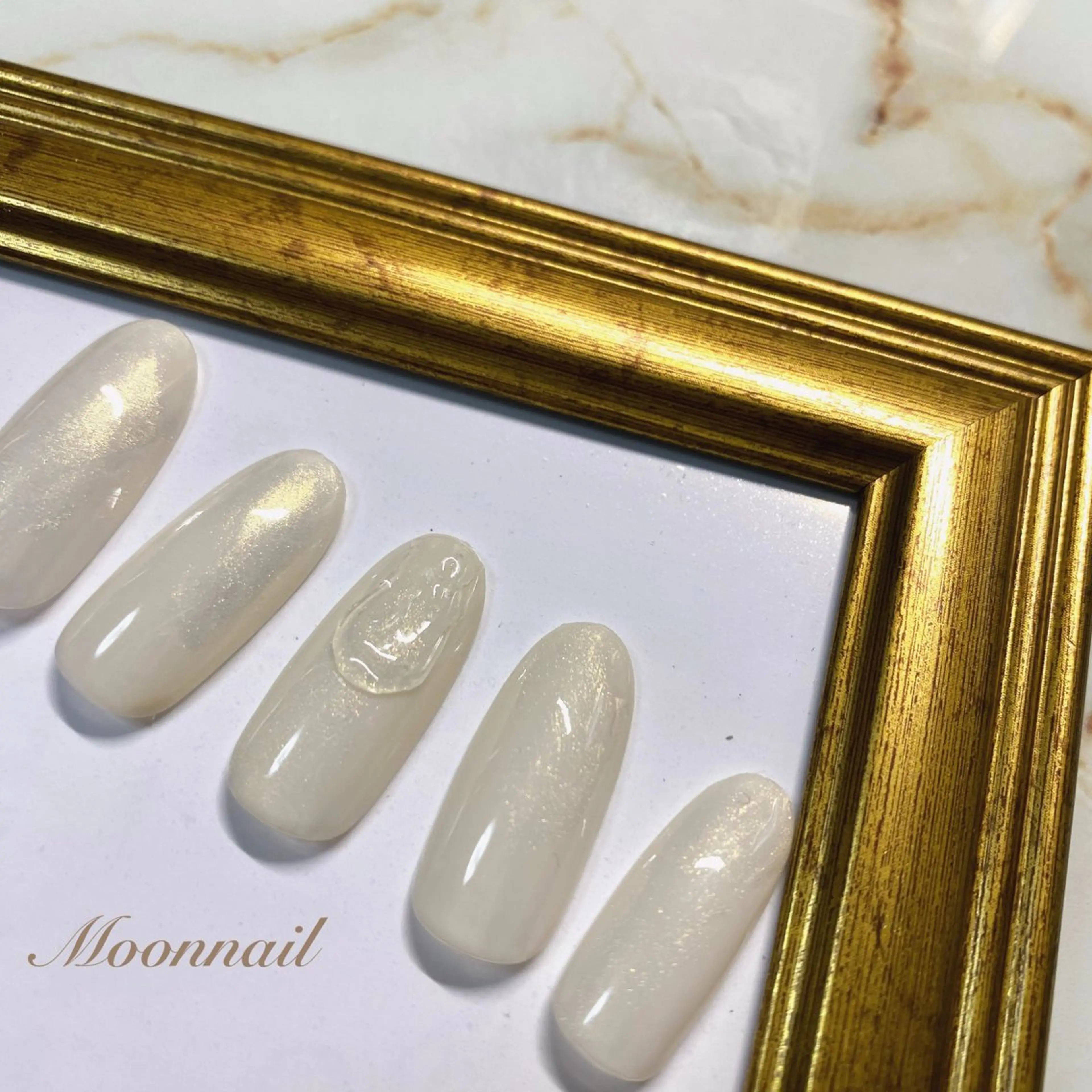 ネイル Moonnail所属・Moonnail Moekaのネイルデザイン