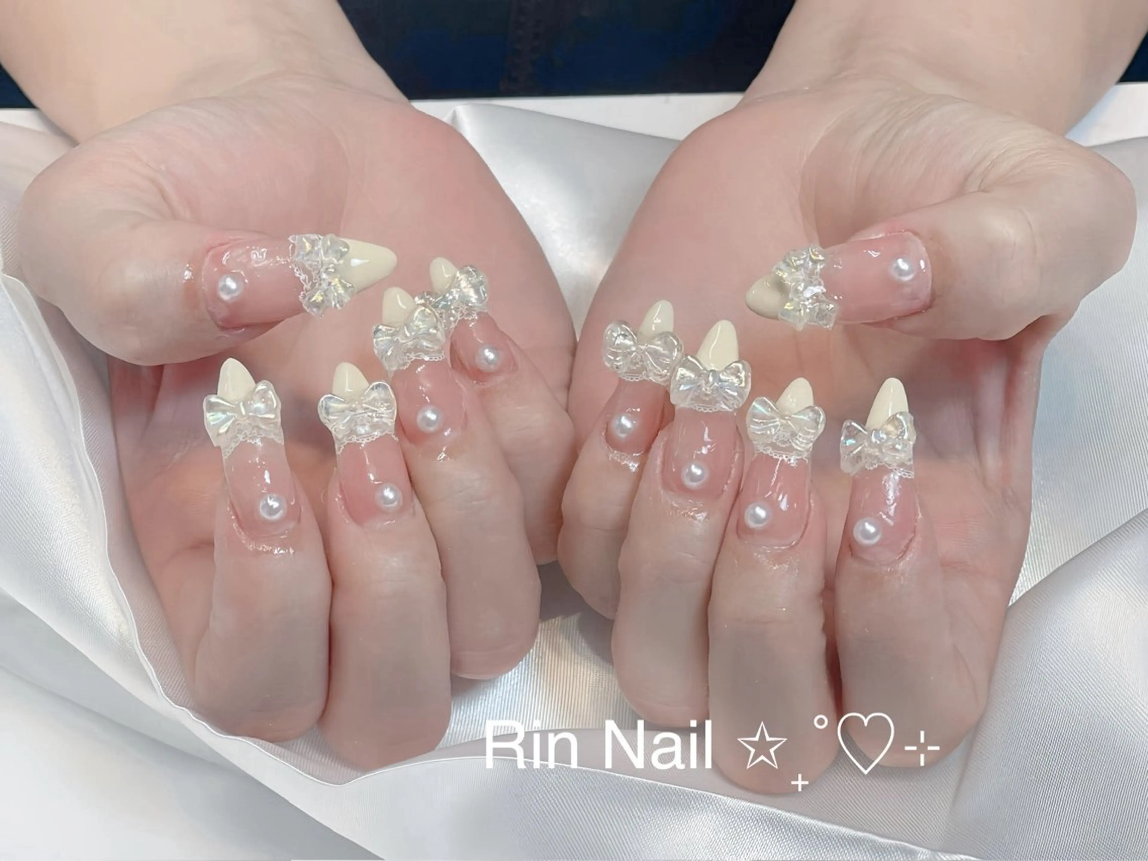 ネイル チークネイル フラッシュネイル フラワーネイル フットネイル ジェルネイル ハンドネイル Rin Nail Shinokuboのネイルデザイン