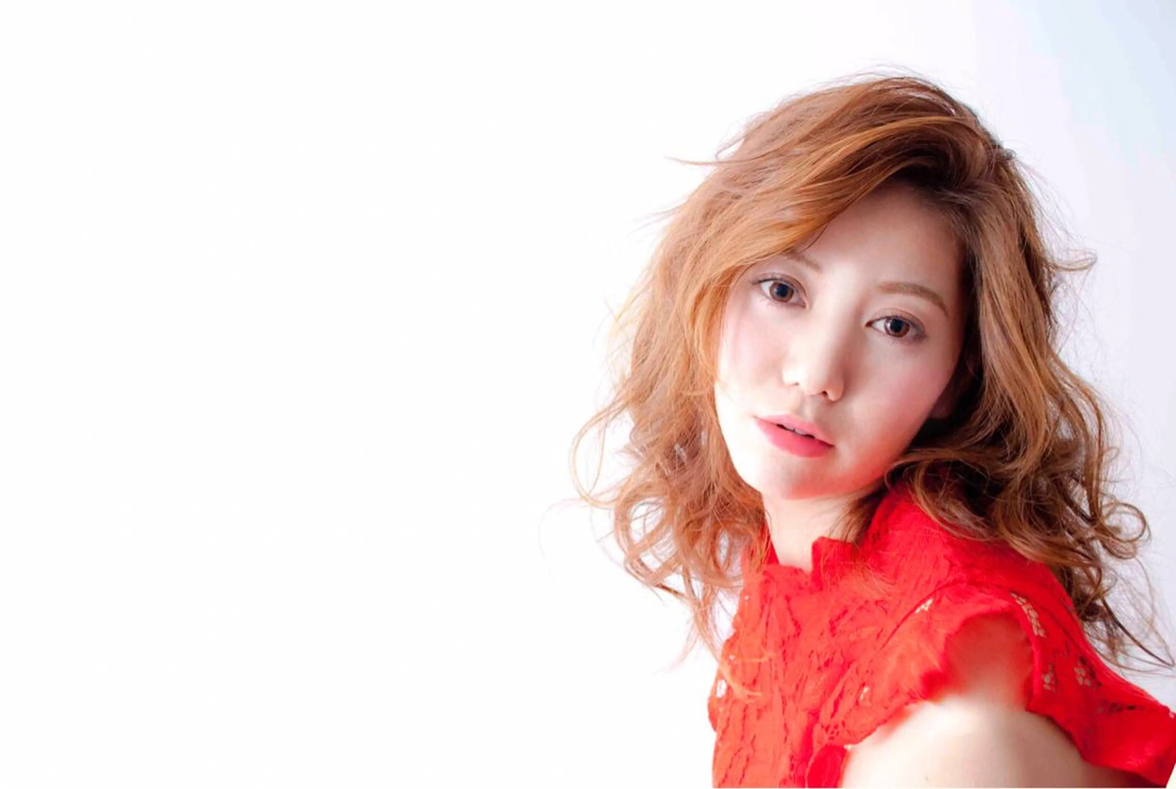 セミロング カラー パーマ カット ヘアカラー アドミラルYoshi oのヘアスタイル