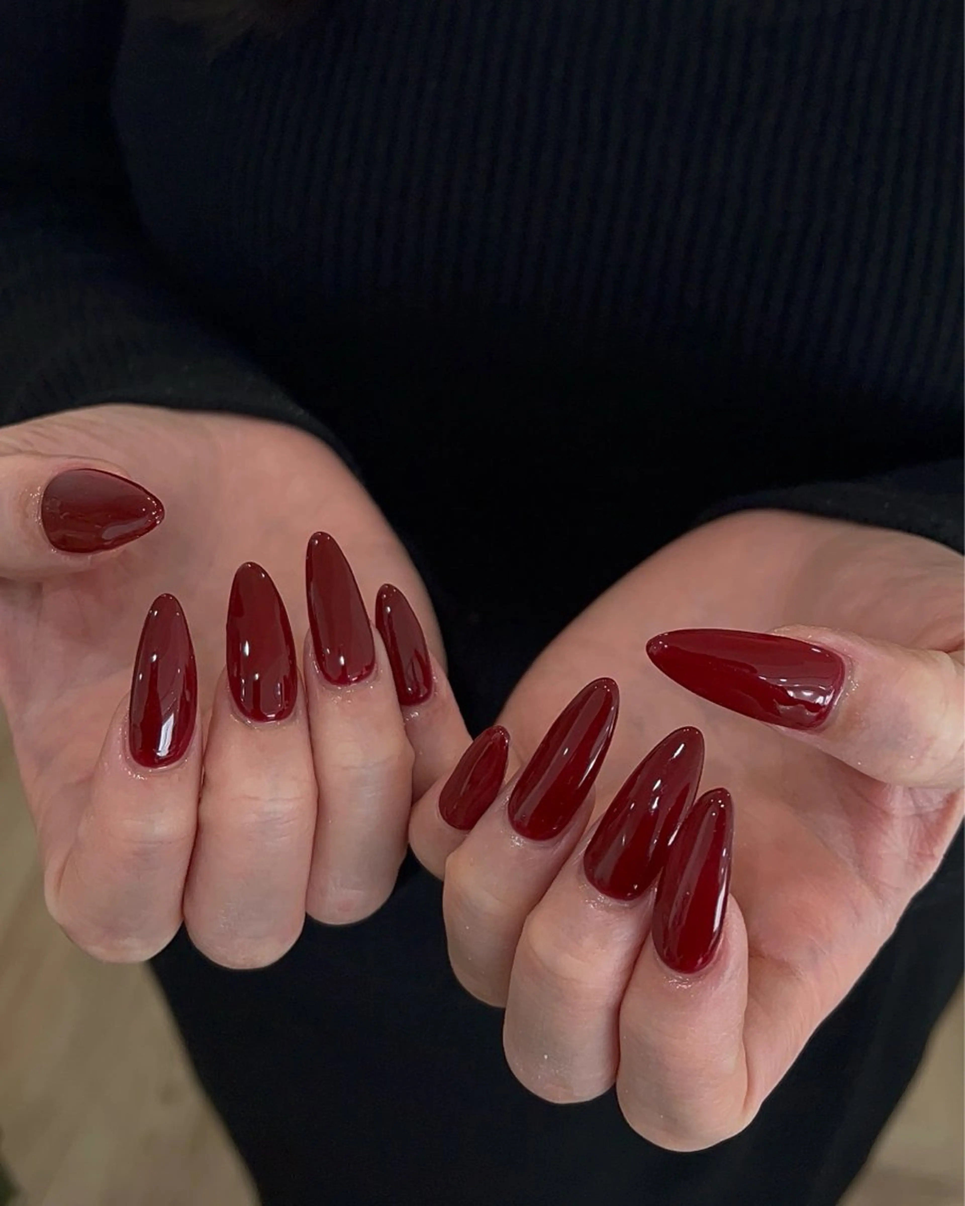 ネイル ハンドネイル フットネイル ハンドケア Nes.Nail所属・Miyagi Asamiのネイルデザイン