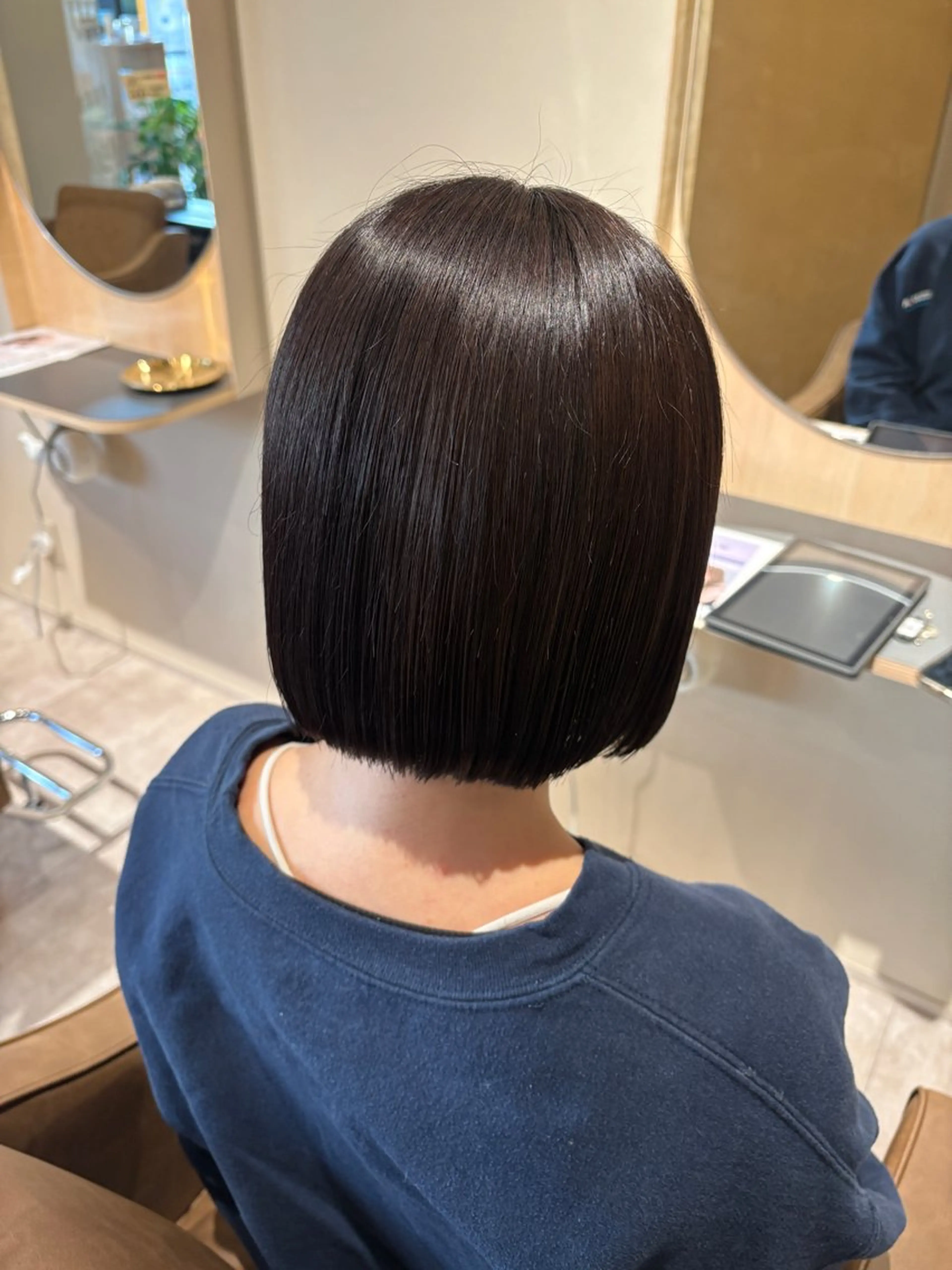 ショート ボブ 西田 朋華のヘアスタイル