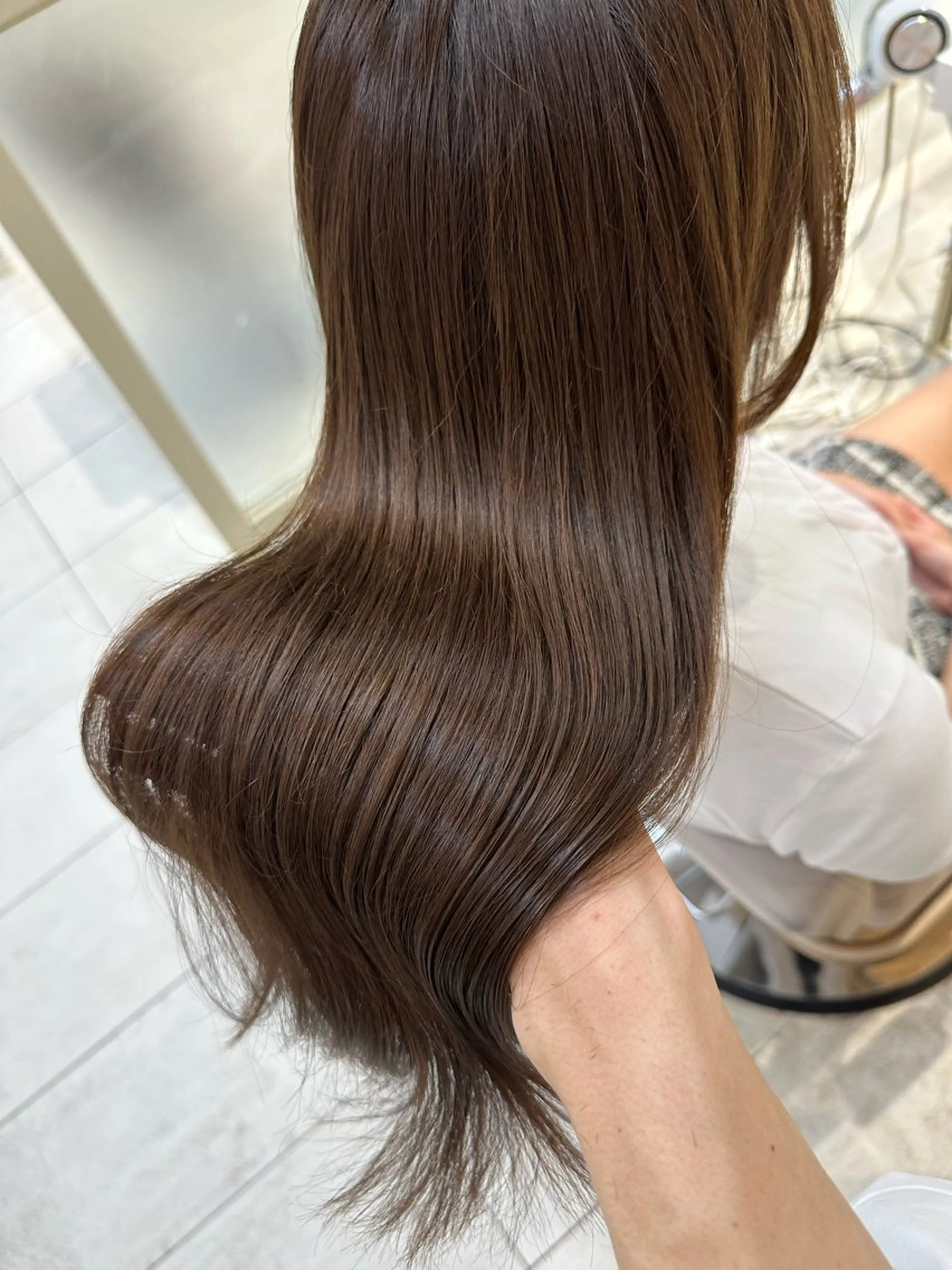 セミロング oto🎀×美髪× シースルー前髪🤍のヘアスタイル