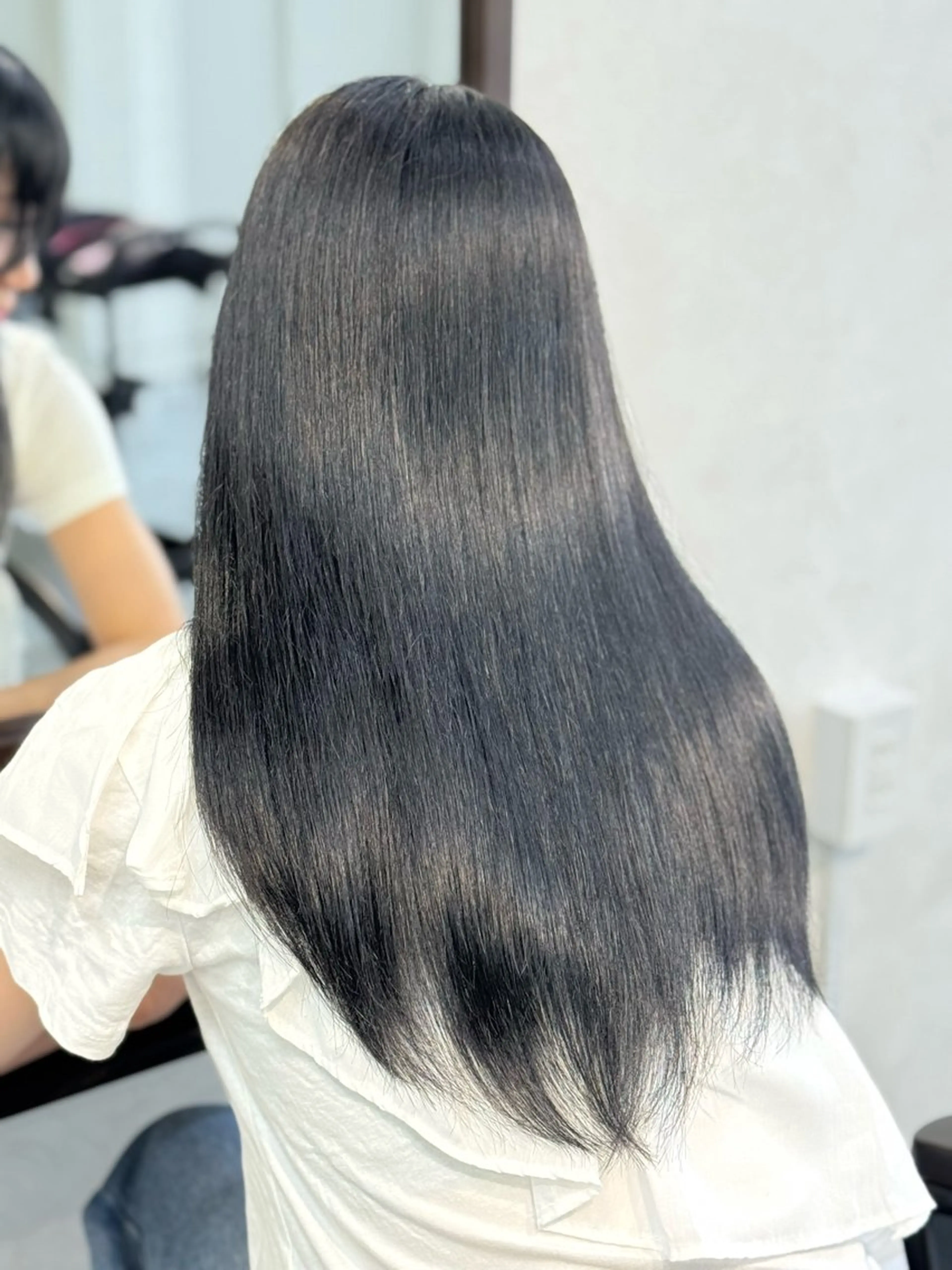 ロング カラー バレイヤージュ ブリーチ ハイトーンカラー エクステ レイヤーカット カット ヘアカラー トリートメント ショーヤ/ブリーチ /バレイヤージュのヘアスタイル