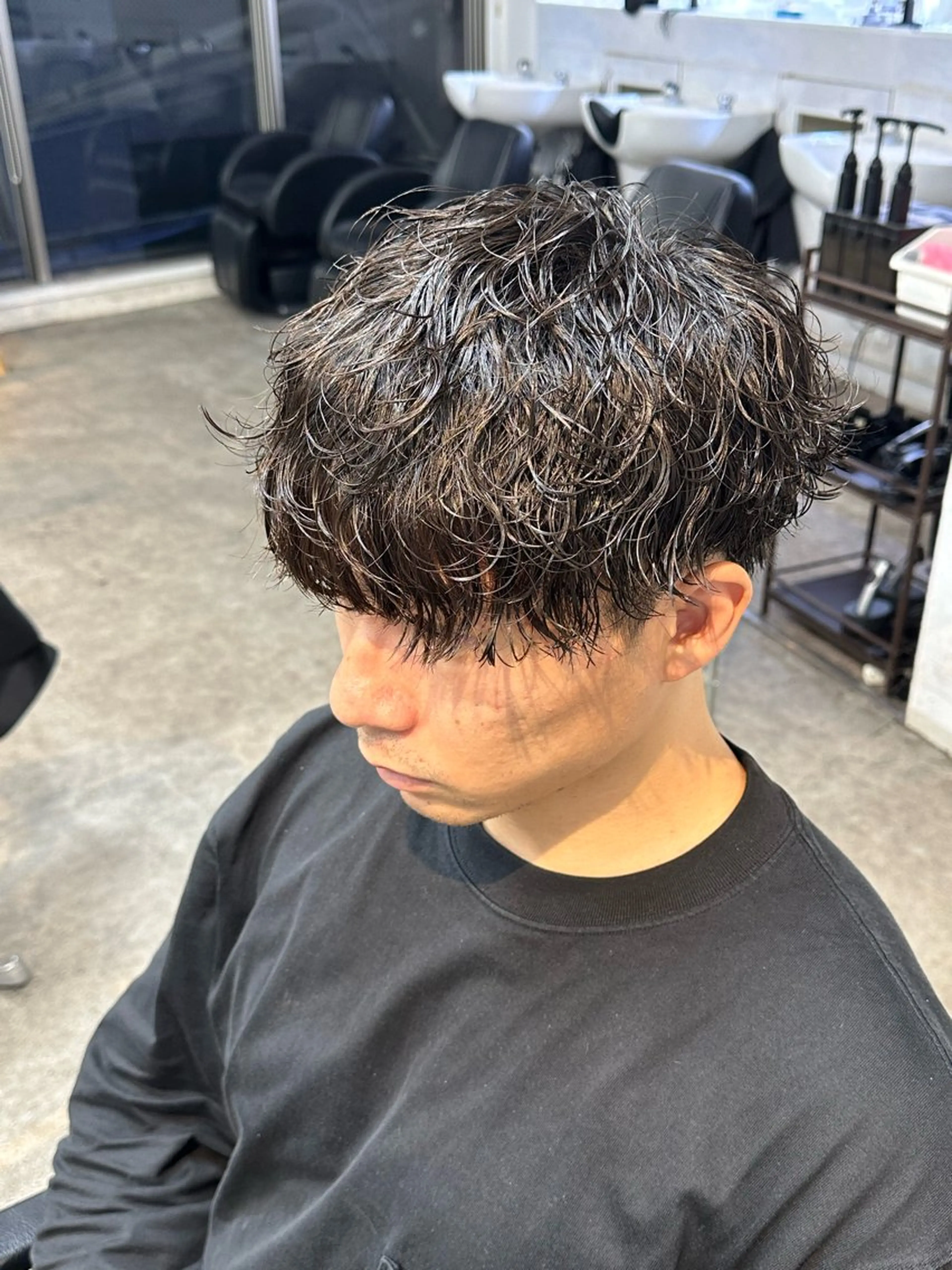 パーマ メンズ フェザーパーマ マッシュ メンズパーマ 学生（メンズ向け） メンズツイストパーマ パーマ fifth men's原宿所属・fifth/原宿/ シャドウパーマ/カズのヘアスタイル