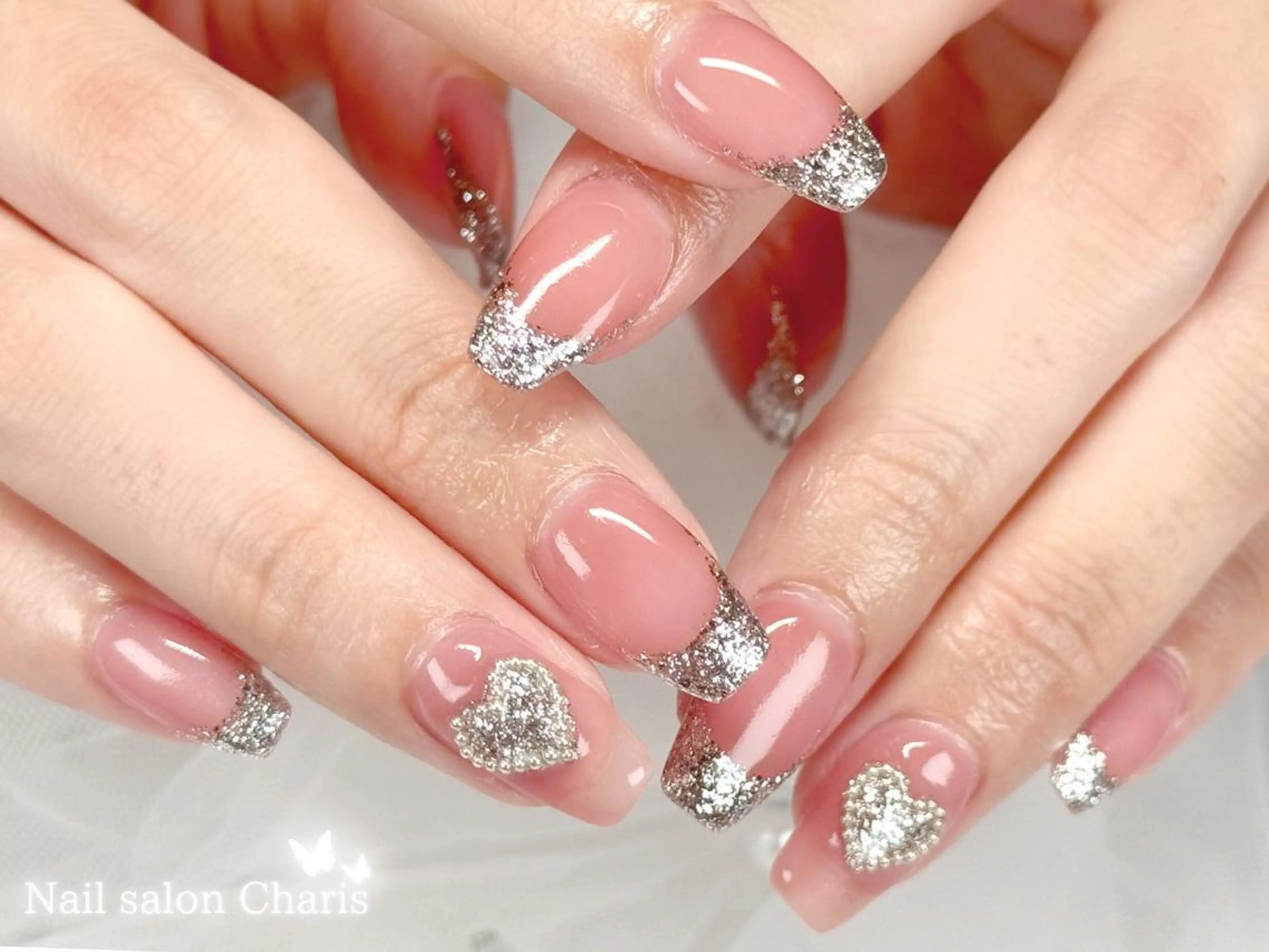 ネイル Nailsalon Charis.yuのネイルデザイン