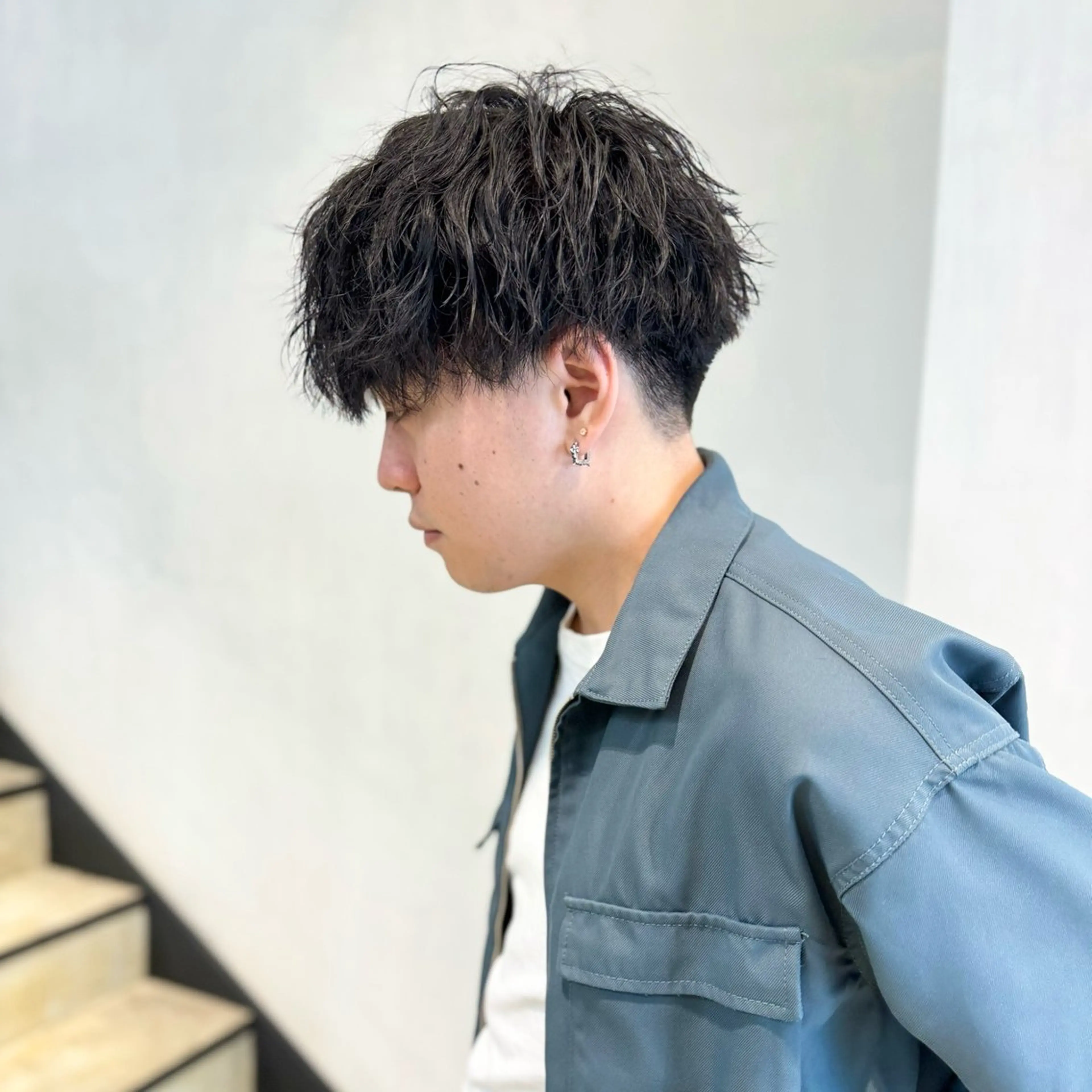 カラー メンズ メンズパーマ メンズツイストパーマ 刈り上げ ツイストパーマ カット パーマ メンズパーマ/メンズ カット/古川晴輝のヘアスタイル