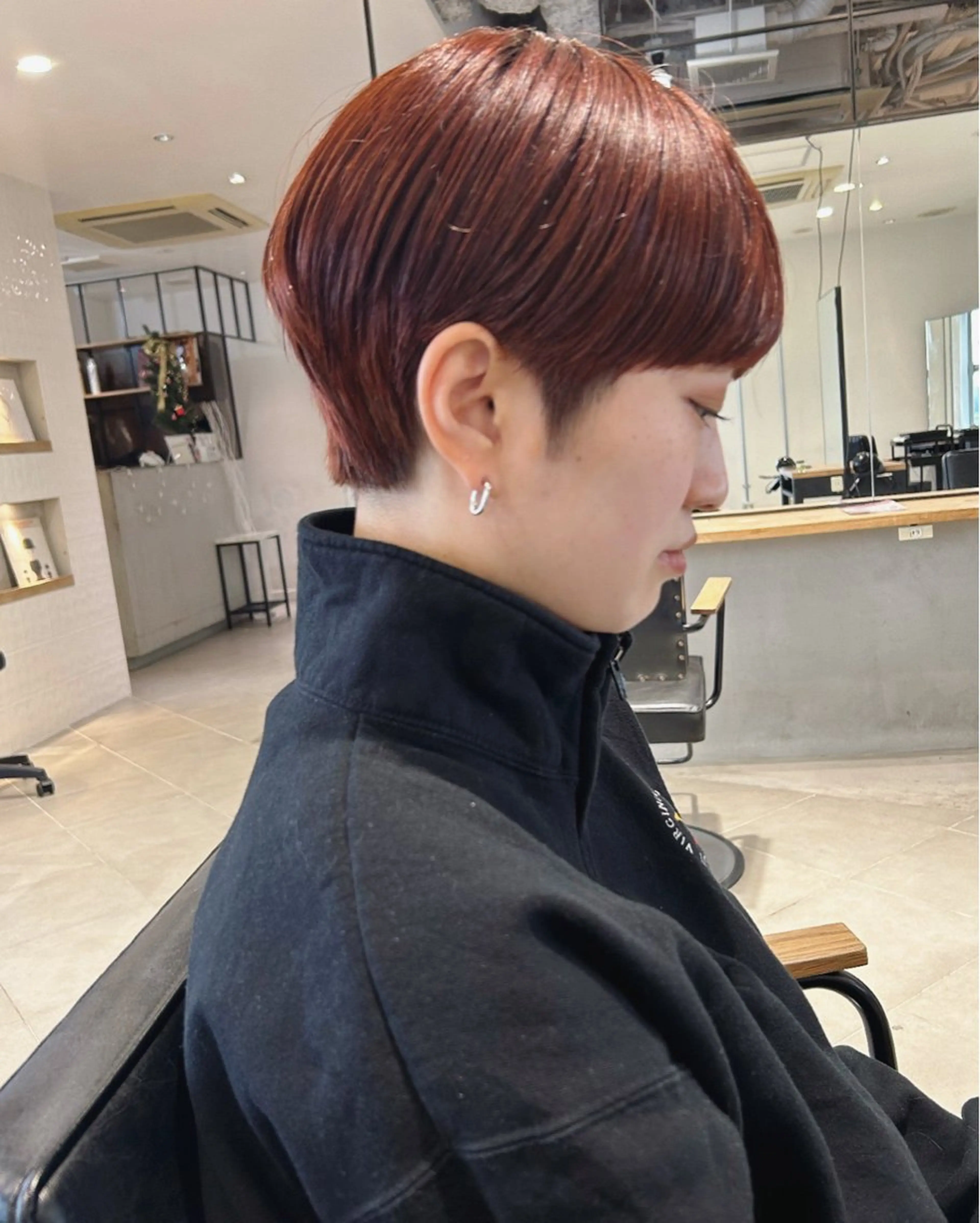 ショート カラー オレンジ ショートヘア カット ヘアカラー トリートメント Loom.所属・村上雅人 ナチュラルモードのヘアスタイル