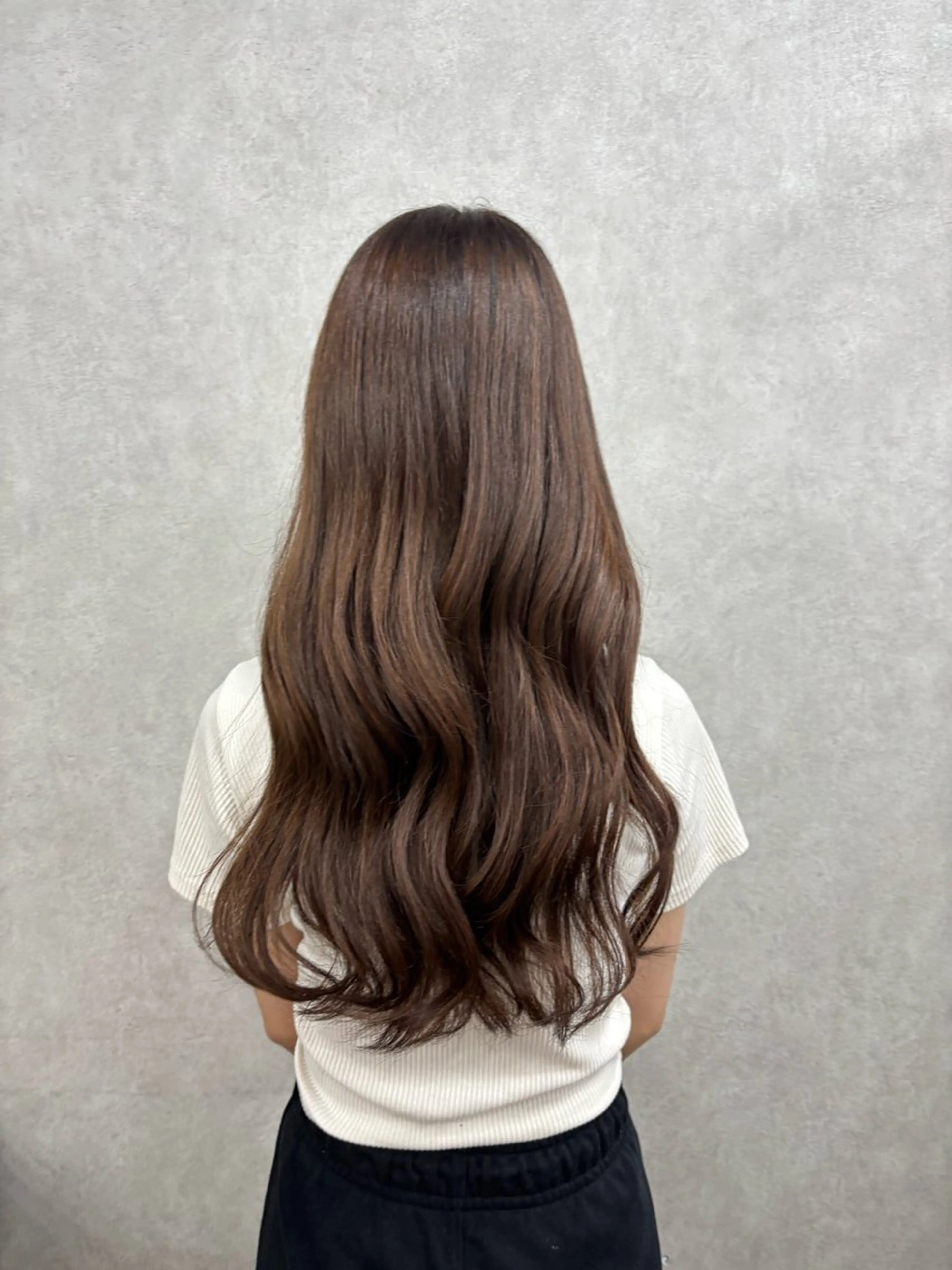 ロング カラー ブラウンカラー ヘアカラー トリートメント ヘッドスパ 倉澤 愛理のヘアスタイル