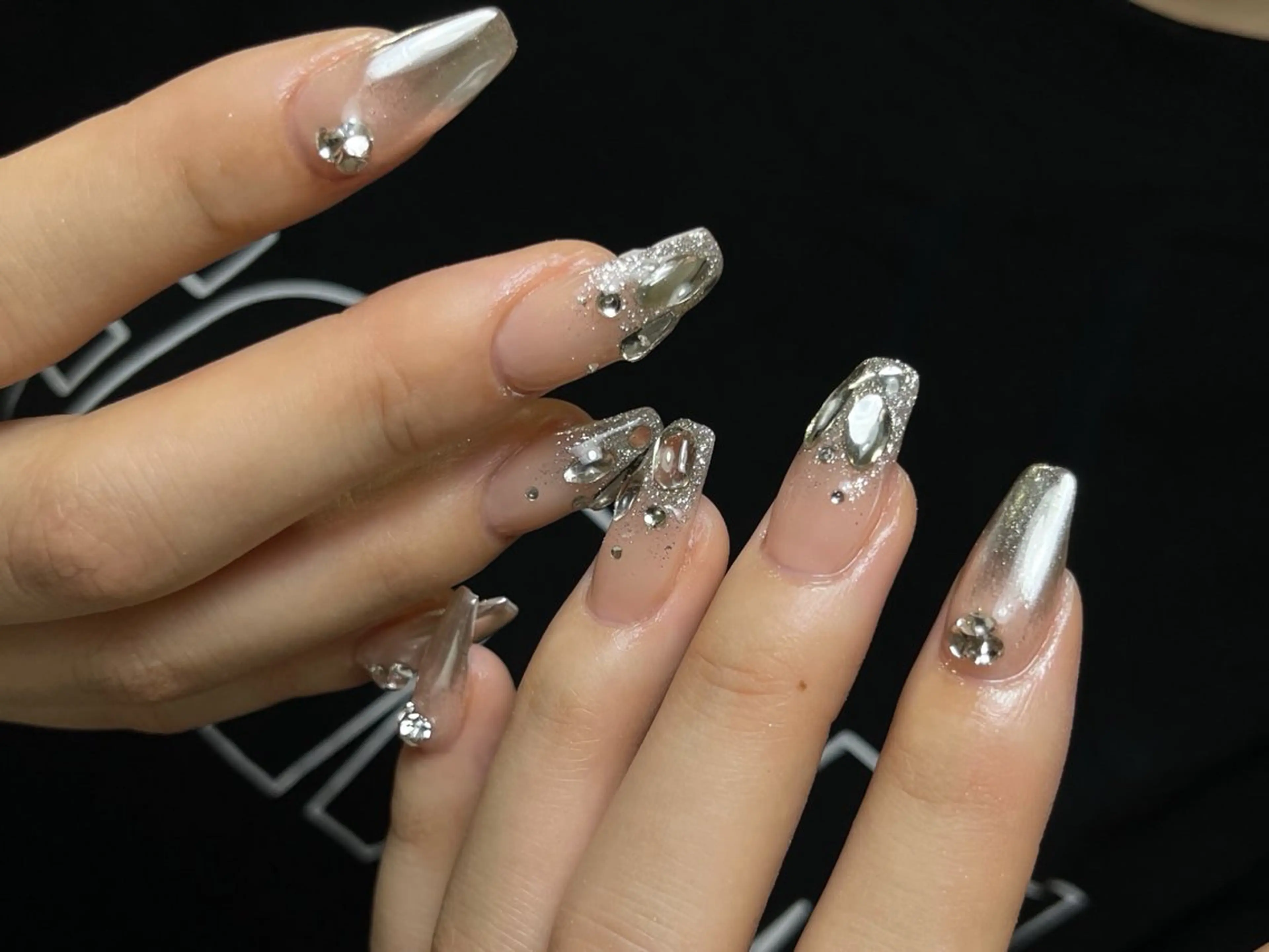 ネイル ハンドネイル ハンドケア nail salon kukuna所属・nail salon 心斎橋アメ村のネイルデザイン