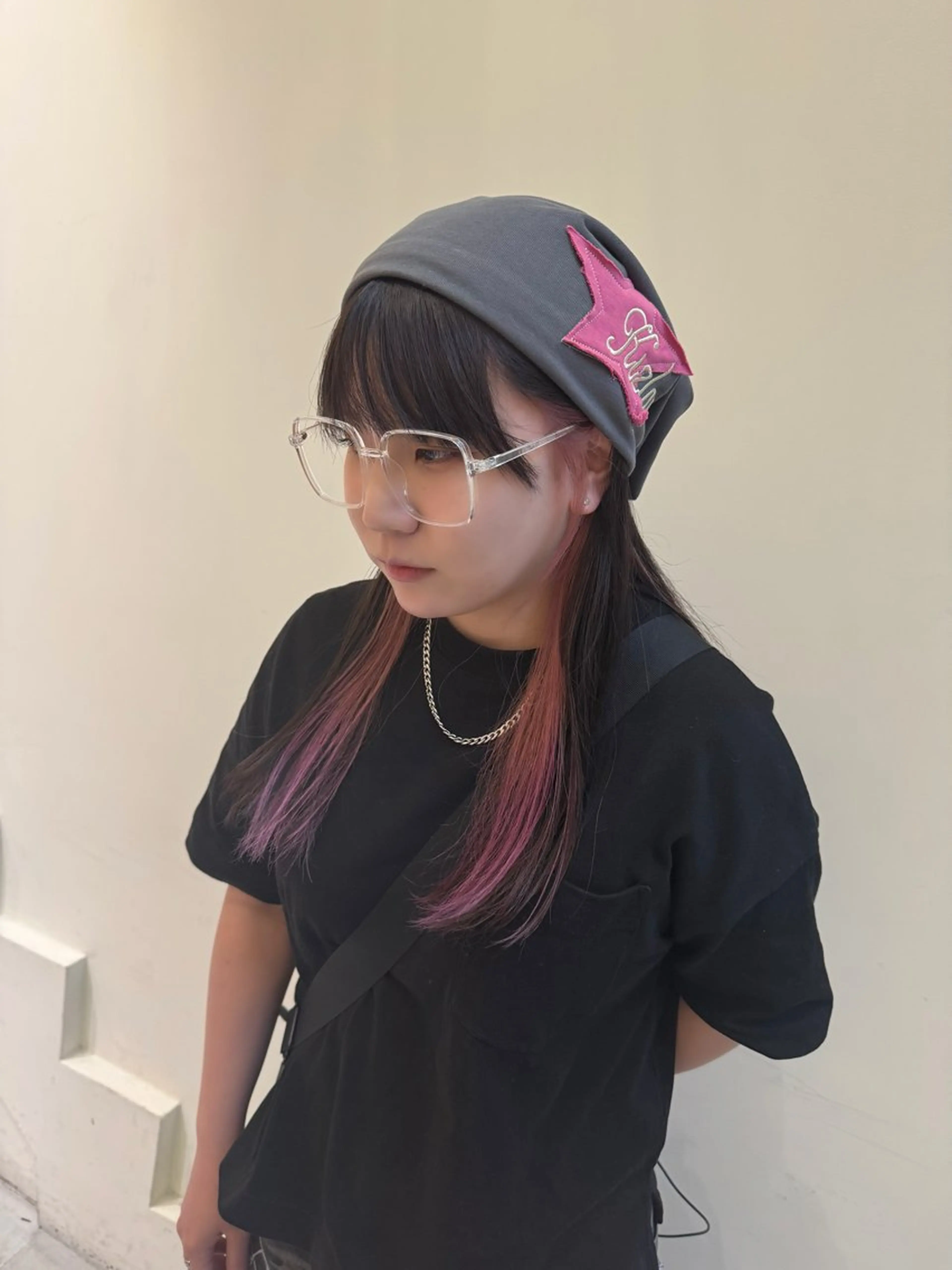 ロング カラー カット ヘアカラー トリートメント 透明感カラー/顔周り カット/レイヤーにかのヘアスタイル