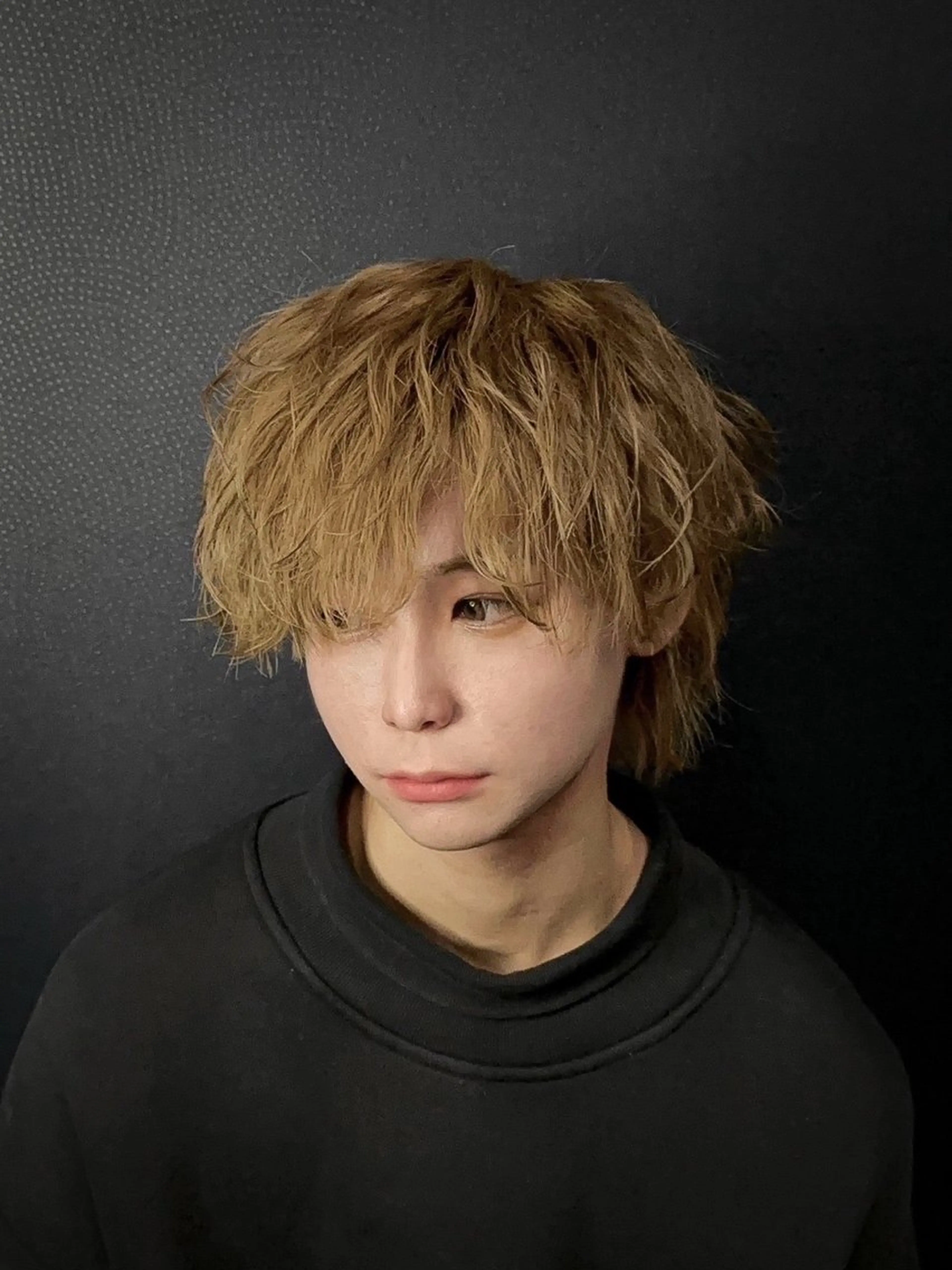 ショート カラー メンズ ベージュカラー ミルクティーベージュ カット ヘアカラー メンズウルフ特化🐺 🔥長山耕大🔥のヘアスタイル