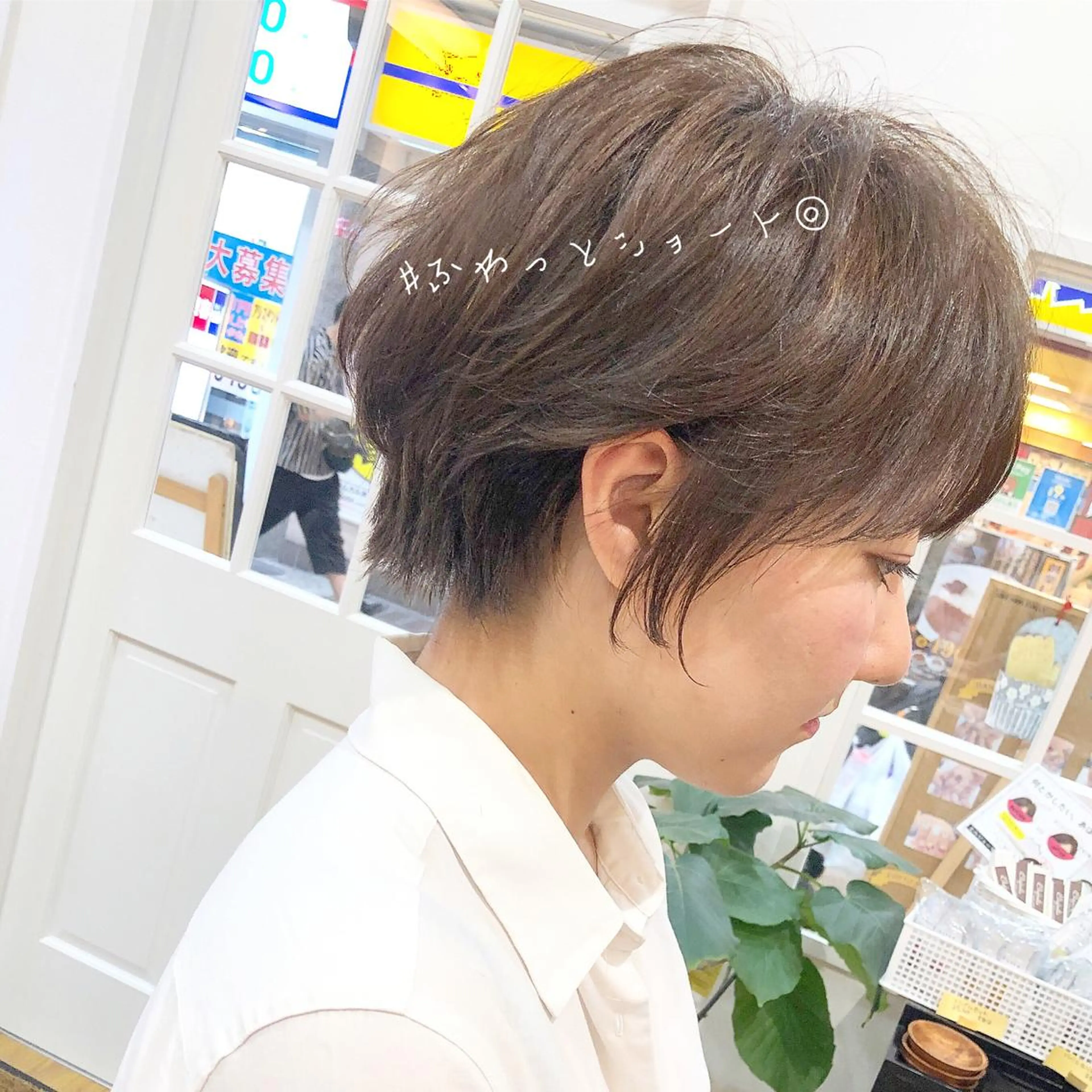 ショート 横浜ブリーチムラ直し ハイトーン/ブリーチのヘアスタイル