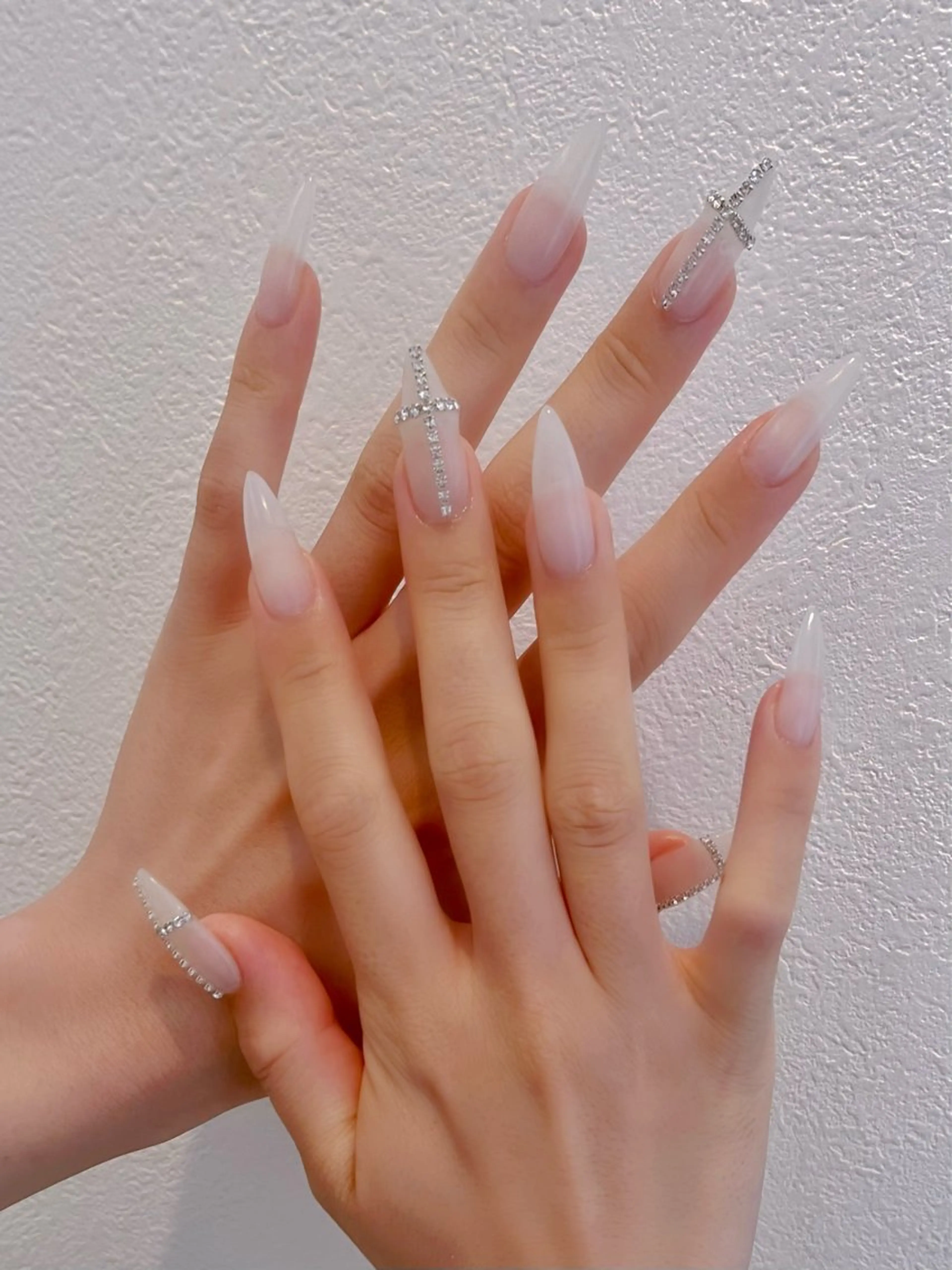 ネイル キラキラネイル マグネットネイル ワンカラーネイル スカルプネイル ワンホンネイル nine.🦋 YUKOのネイルデザイン