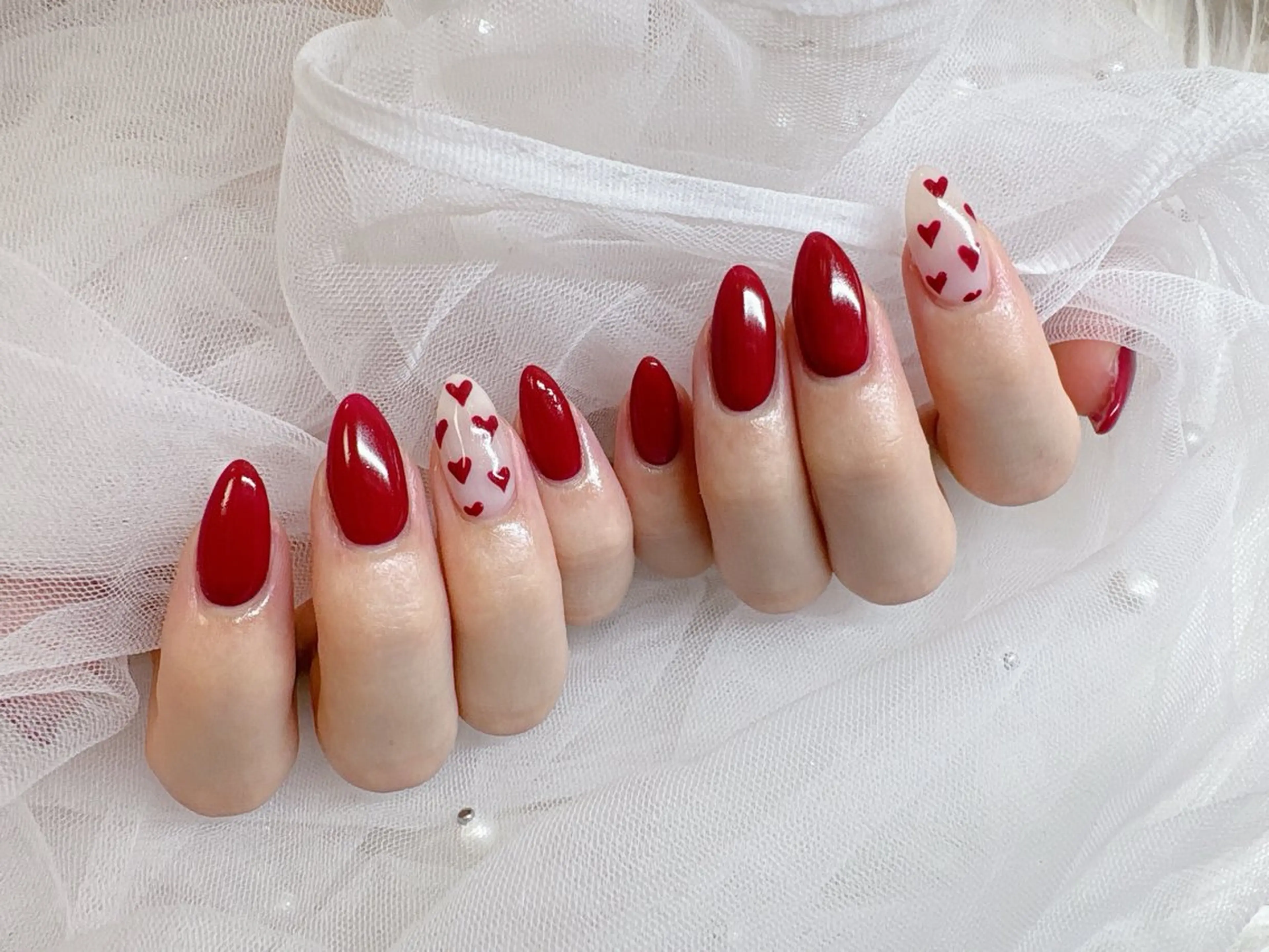 ネイル cachette. 尾関のマツエク・マツパデザイン