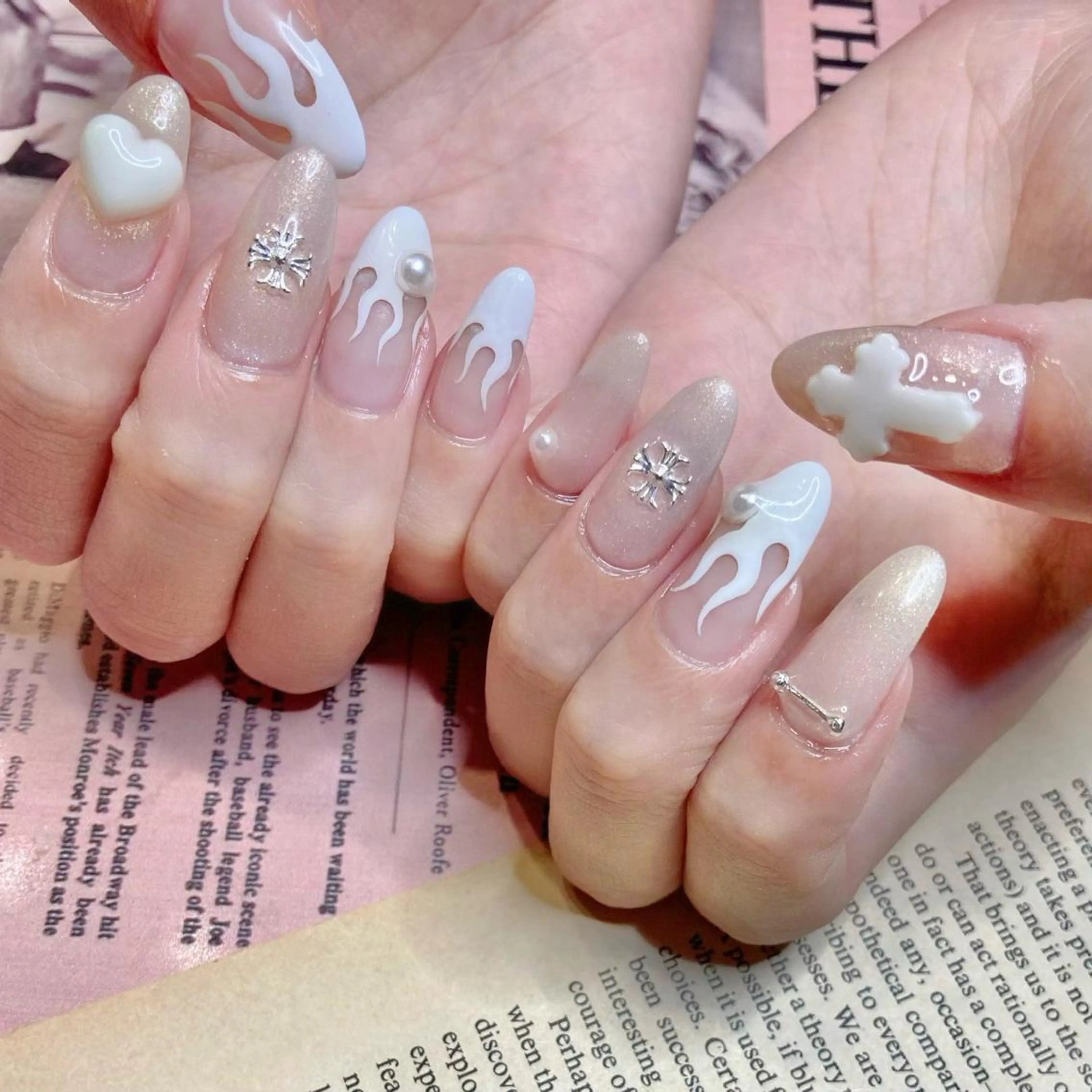 ネイル ハンドネイル NOIROUGE所属・NOI ROUGEのネイルデザイン