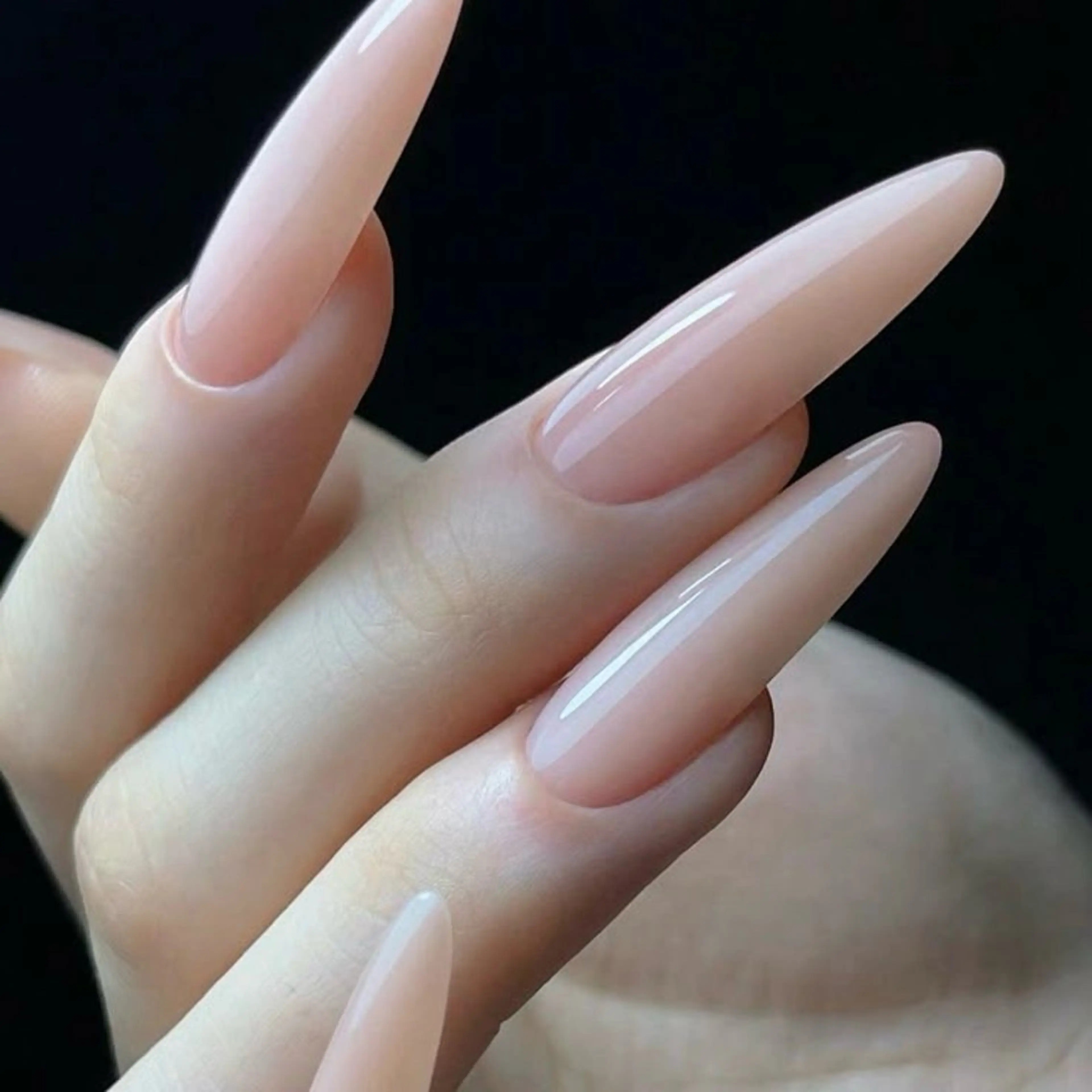 ネイル ハンドネイル Amouz横浜店 yamaのネイルデザイン