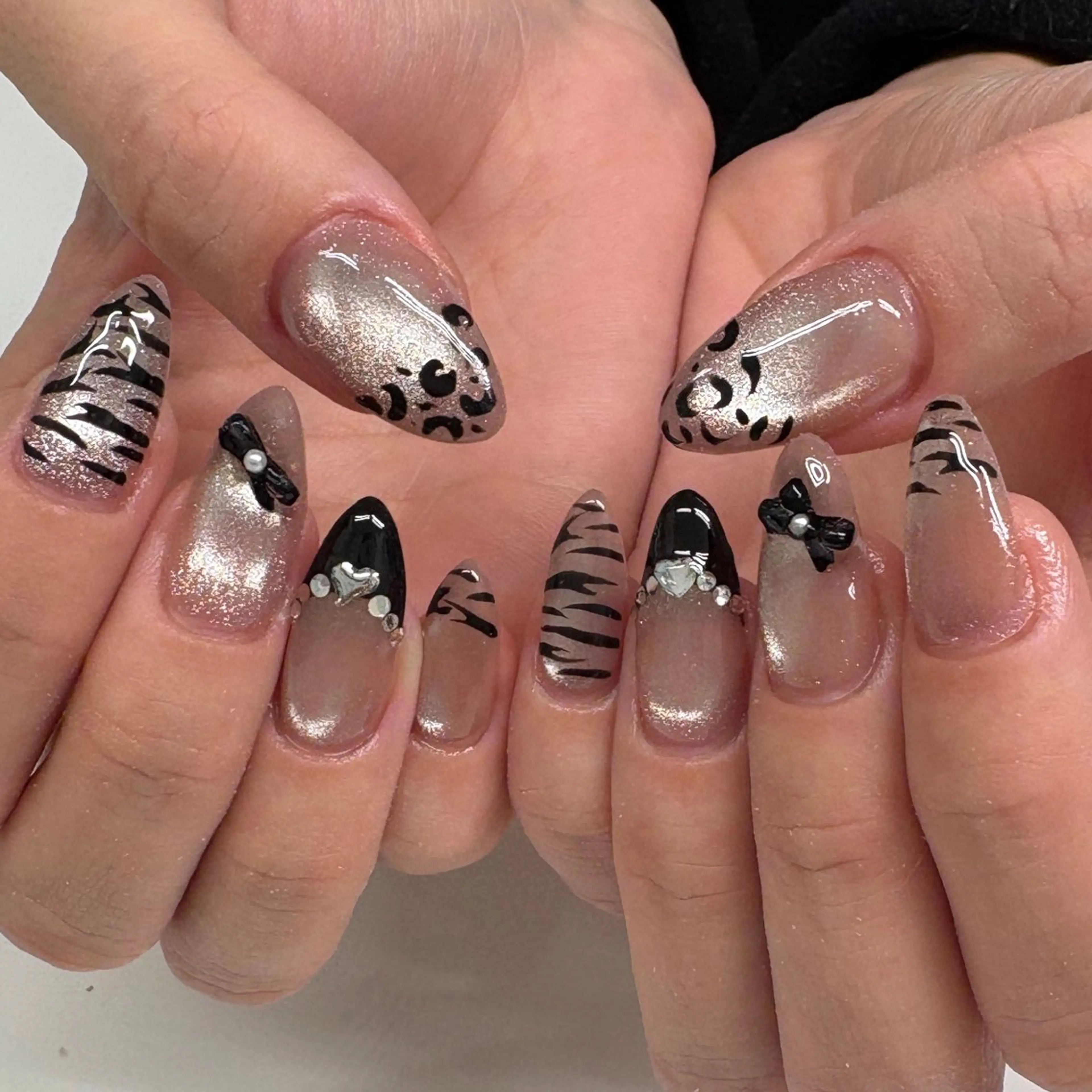 ネイル ハンドネイル cream nail salon所属・Crème Studioのネイルデザイン