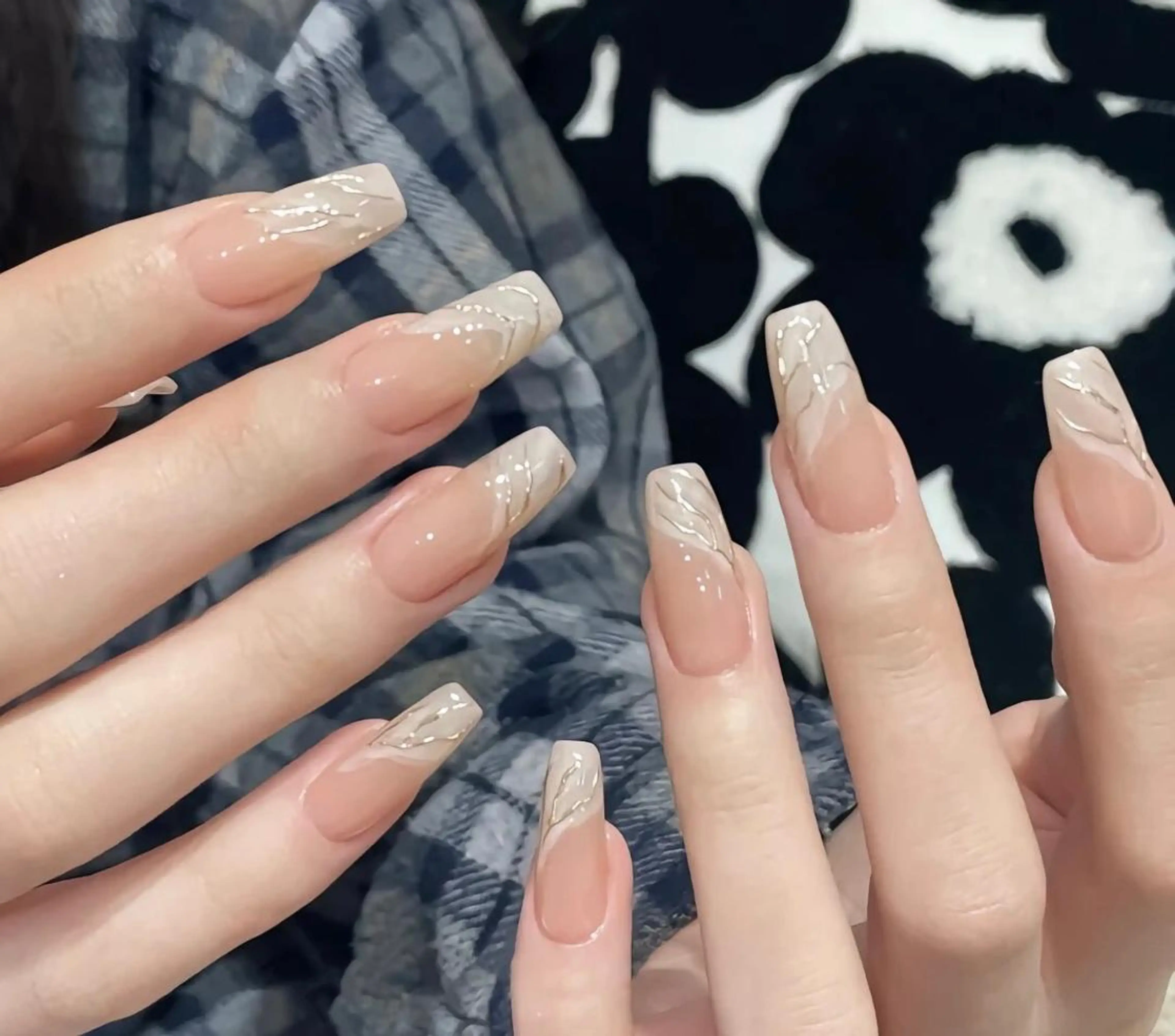 ネイル ハンドネイル シ シのネイルデザイン