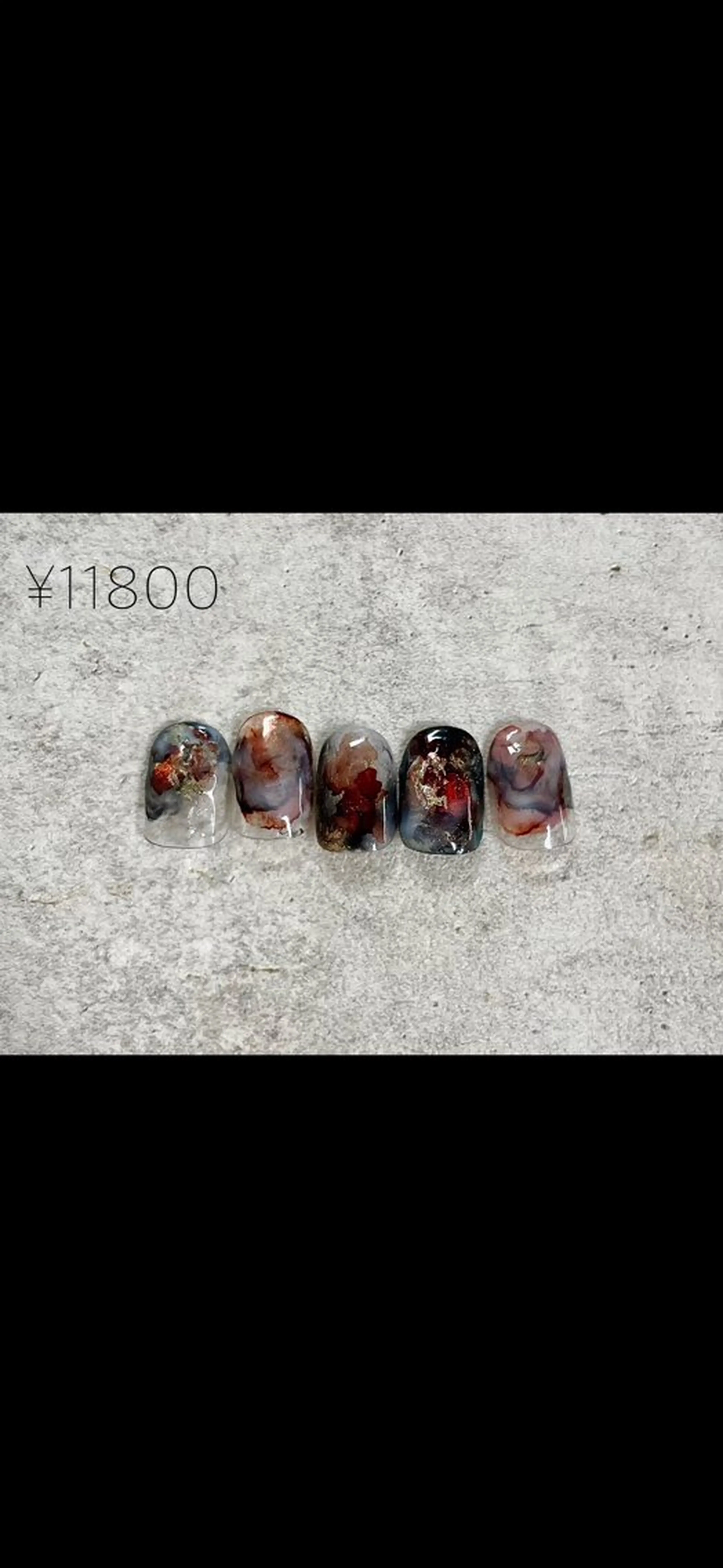 ネイル KUROIWA KAORIのネイルデザイン