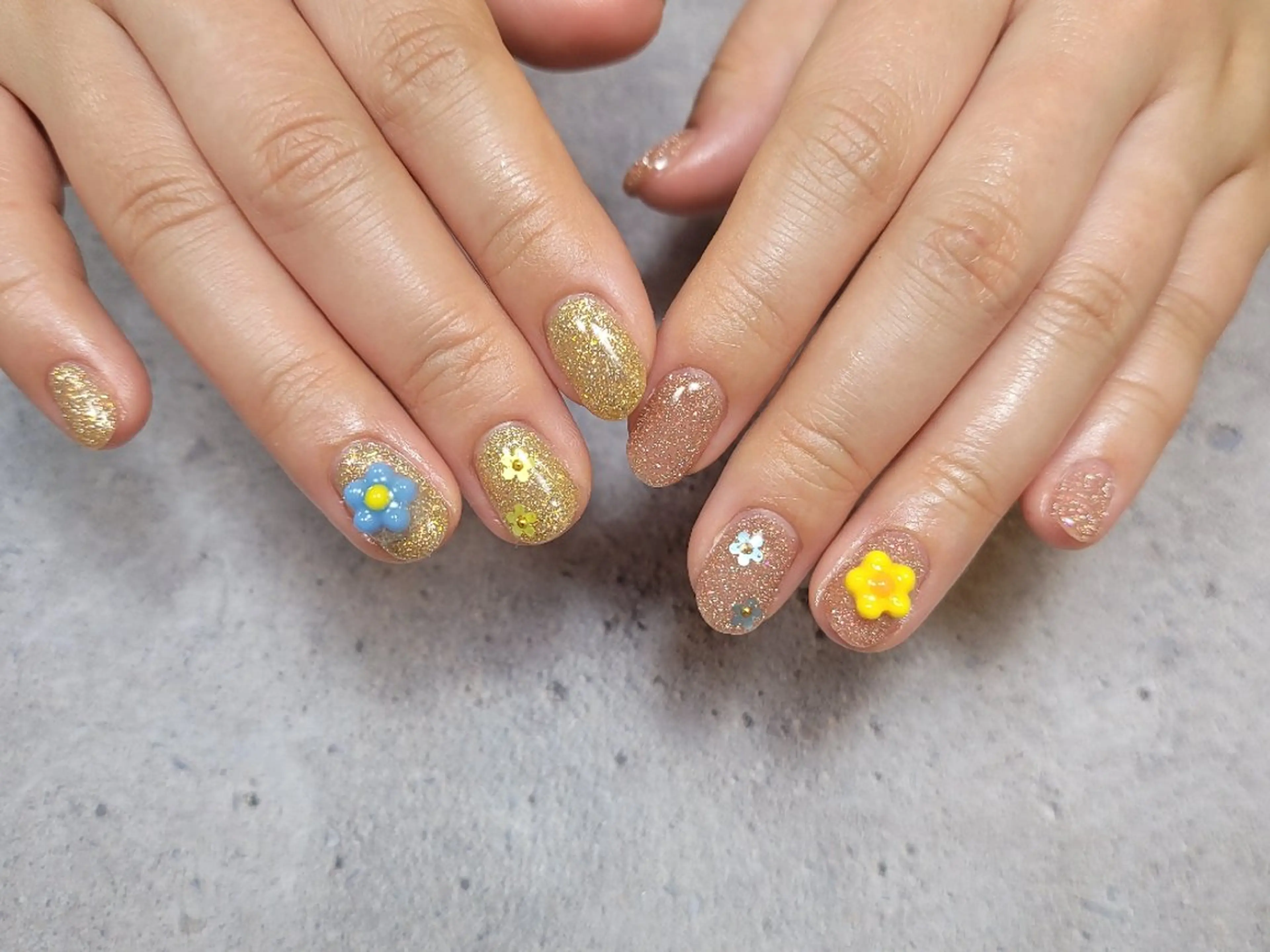 (  新規様オフ無料)定額デザインAの写真