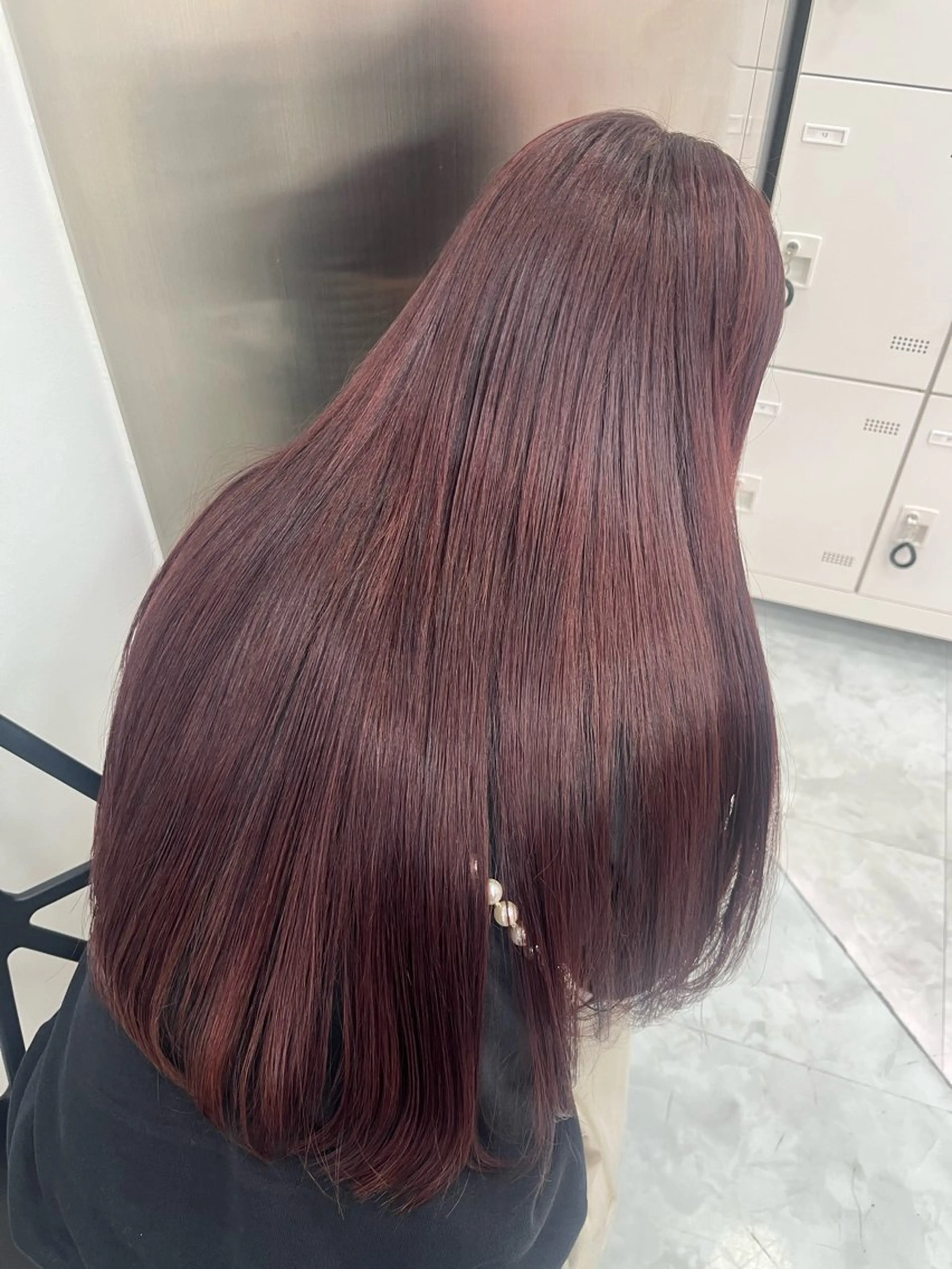 ミディアム ❤︎ワンホンガーリー なハイトーンヘア❤︎のヘアスタイル