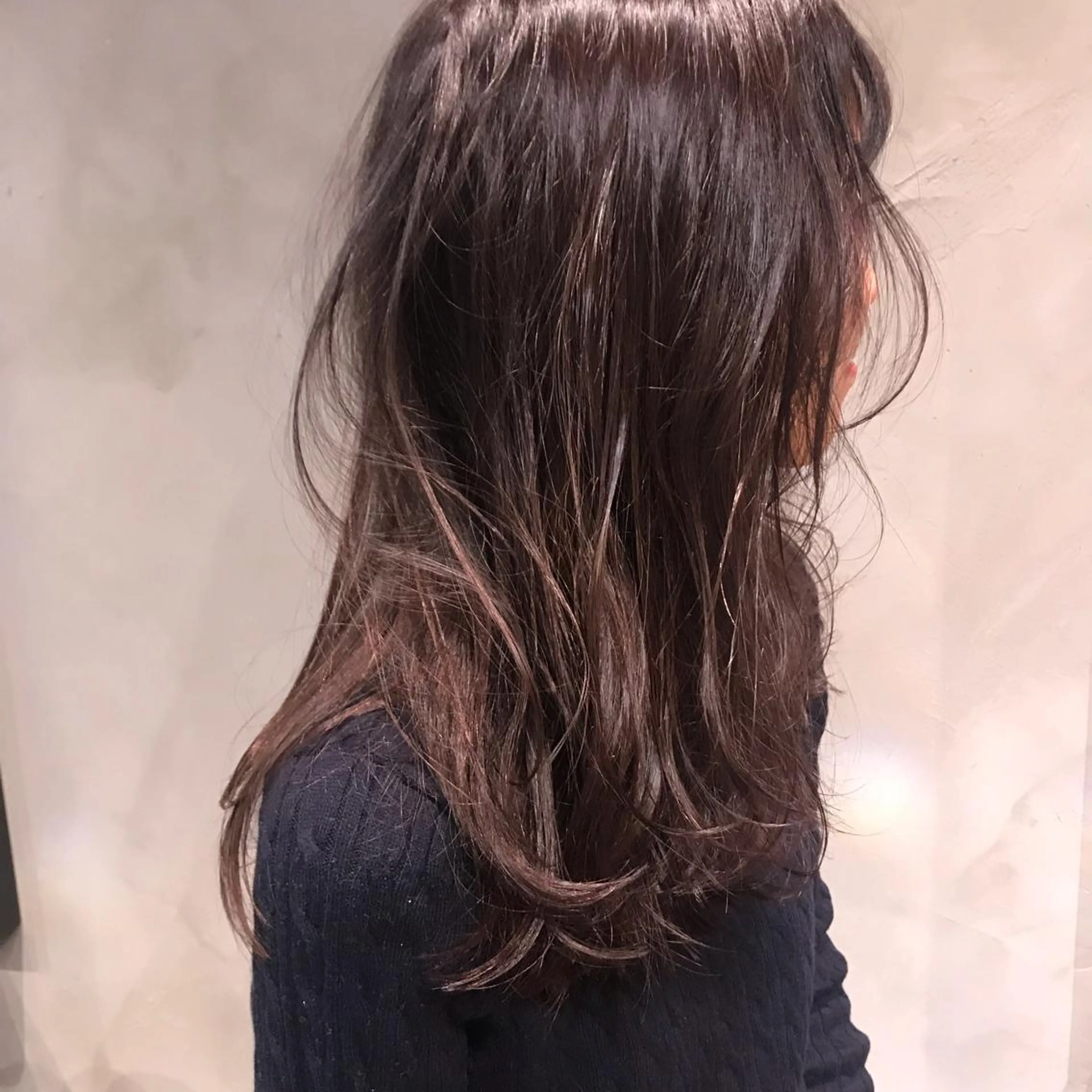 セミロング カラー ブラウンカラー ピンクカラー ピンクブラウン 柔らかブラウン/顔周 りレイヤー♡ユウシのヘアスタイル