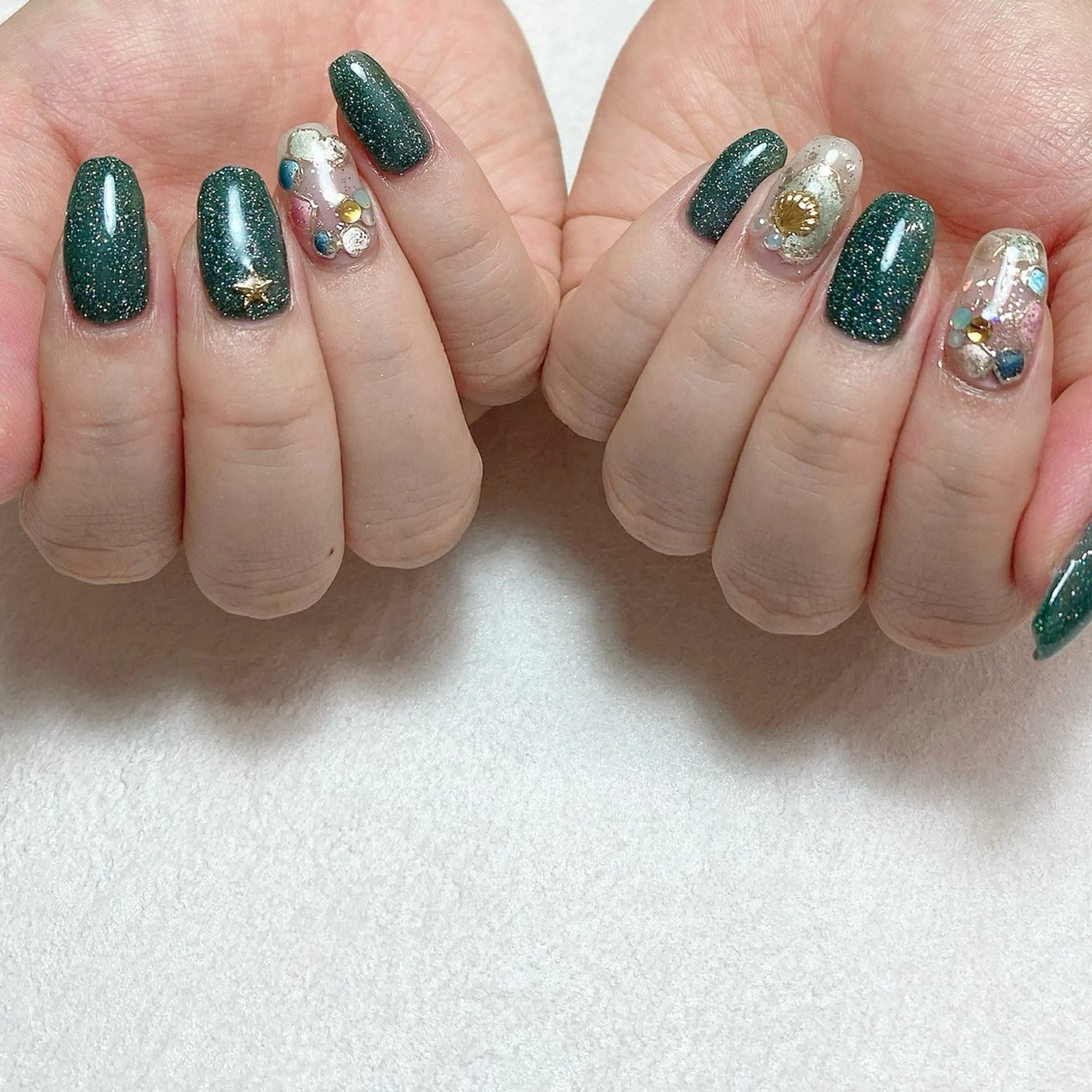 ネイル ハンドネイル amu所属・かおる KAORUのネイルデザイン