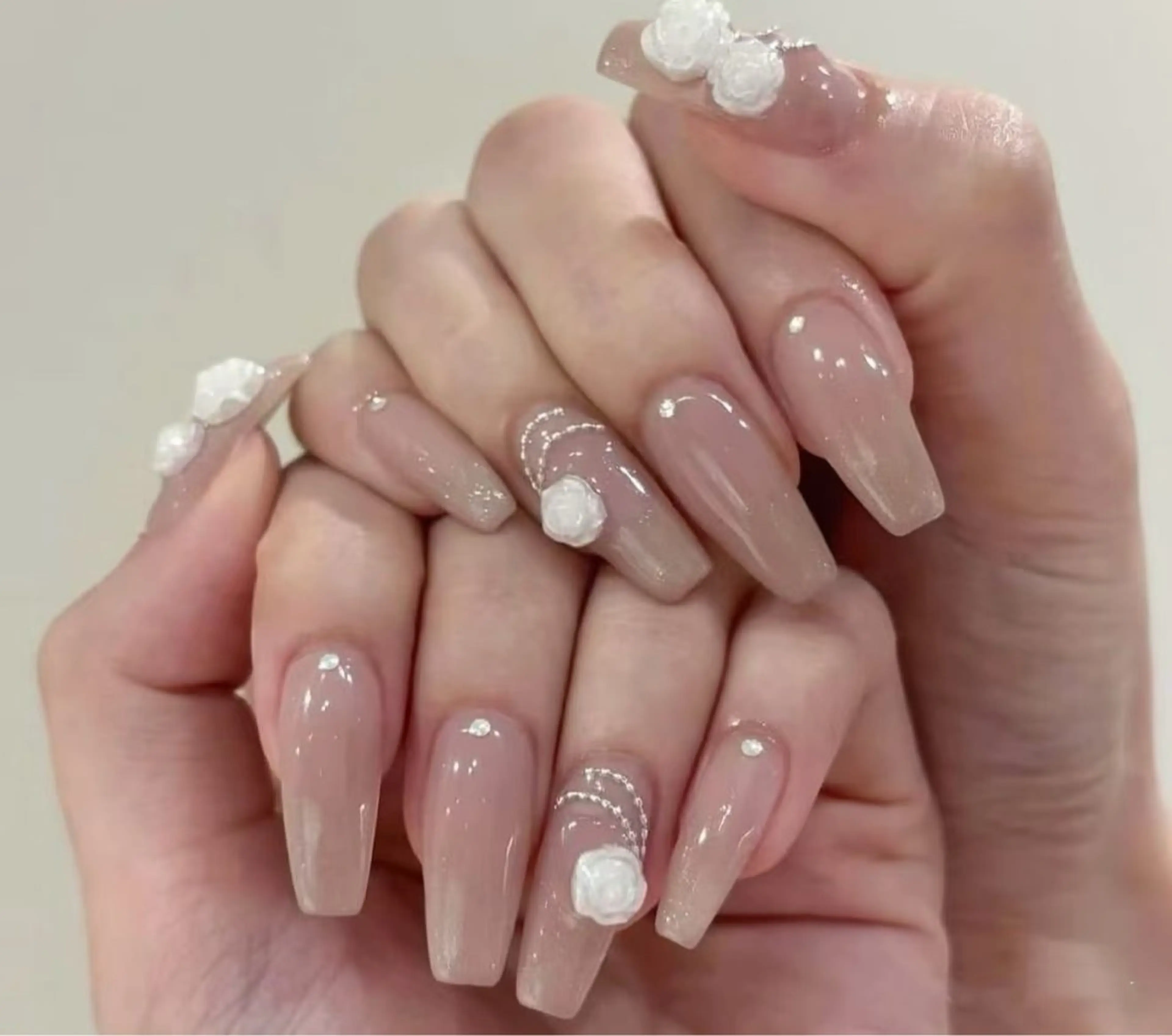 ネイル オーロラネイル フラワーネイル フットネイル フレンチネイル ジェルネイル ハンドネイル BabyYouMi nailのネイルデザイン