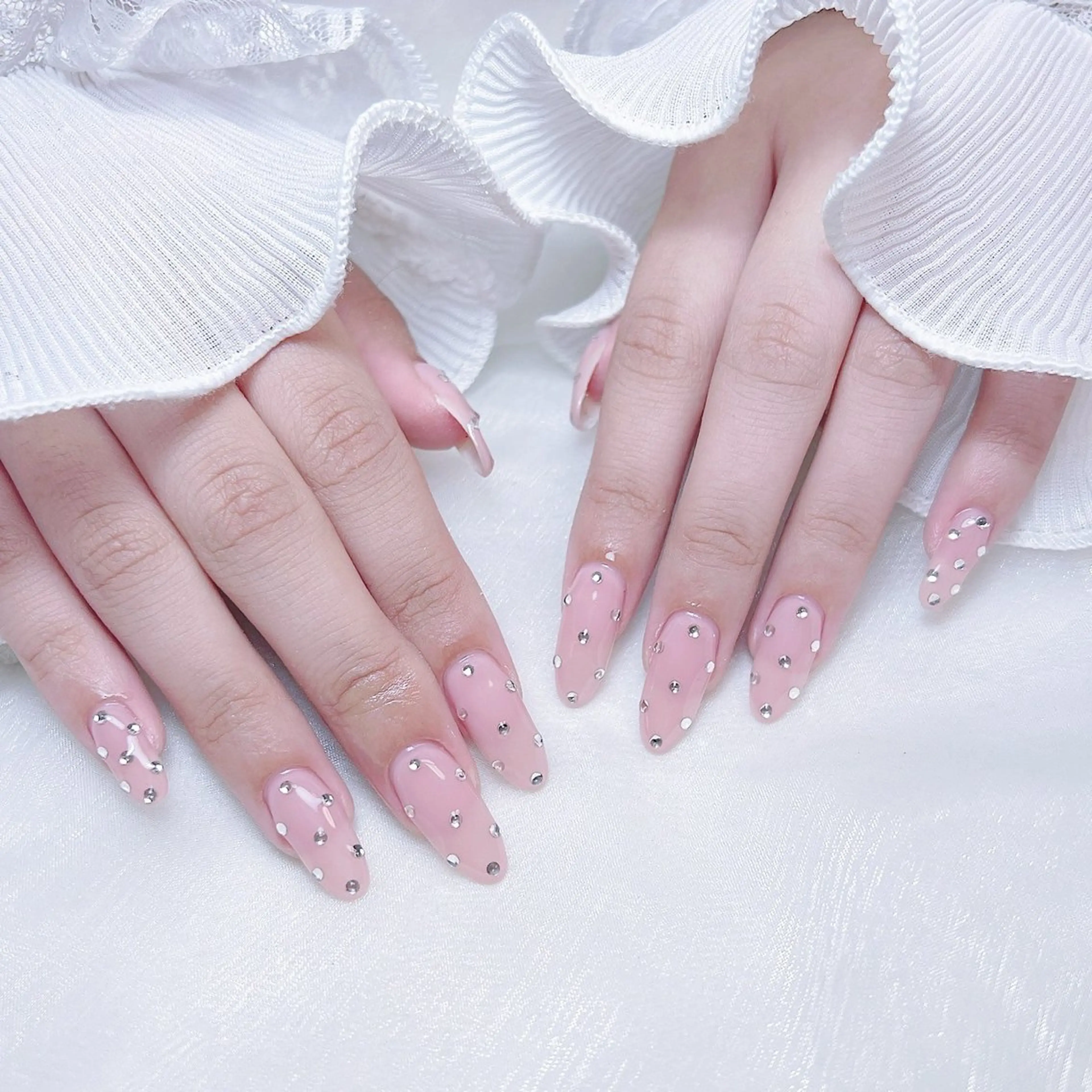 ネイル 🤎Yun nail salon🤎のネイルデザイン