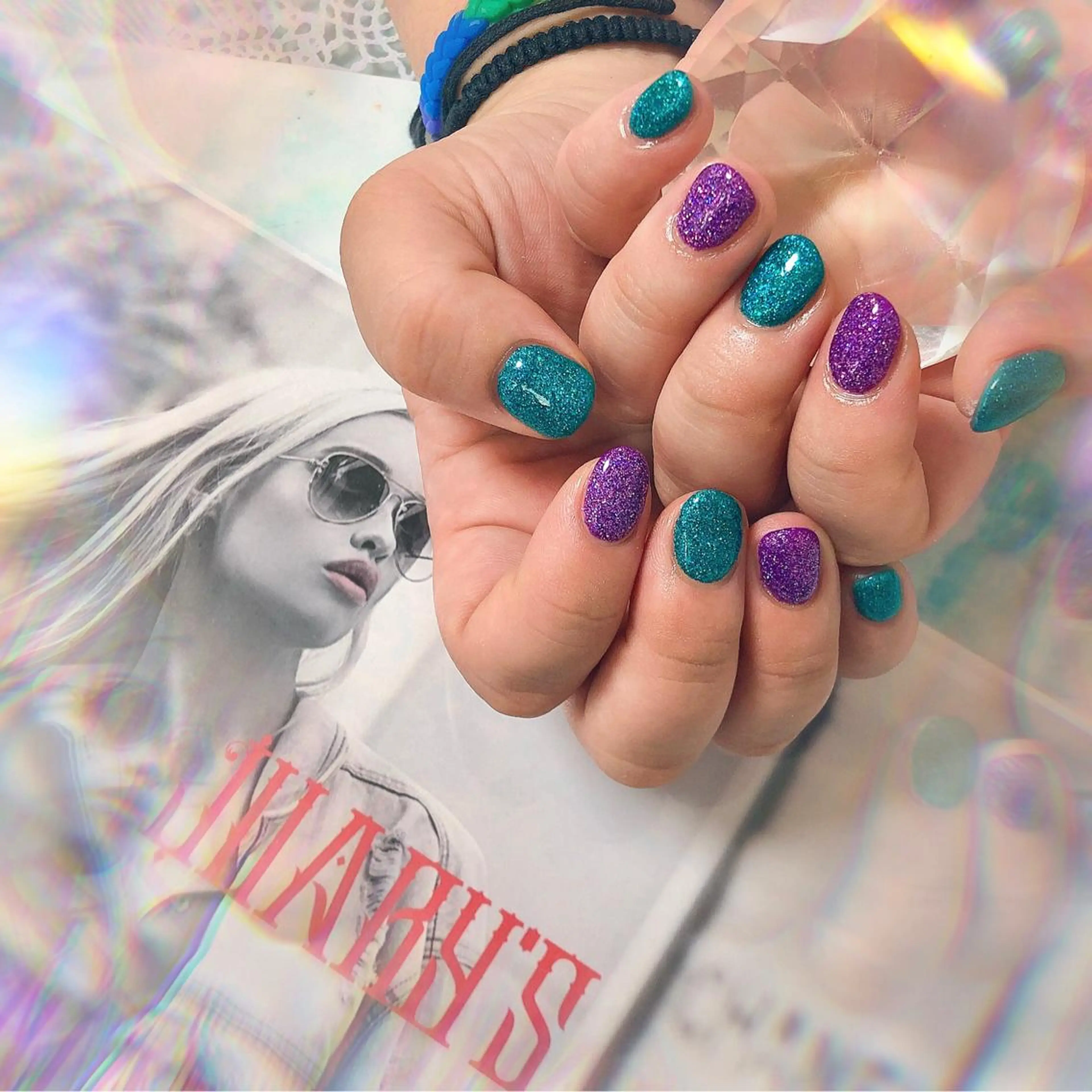 🌈初回オフ無料🦋グリッターネイル¥5,500💎の写真