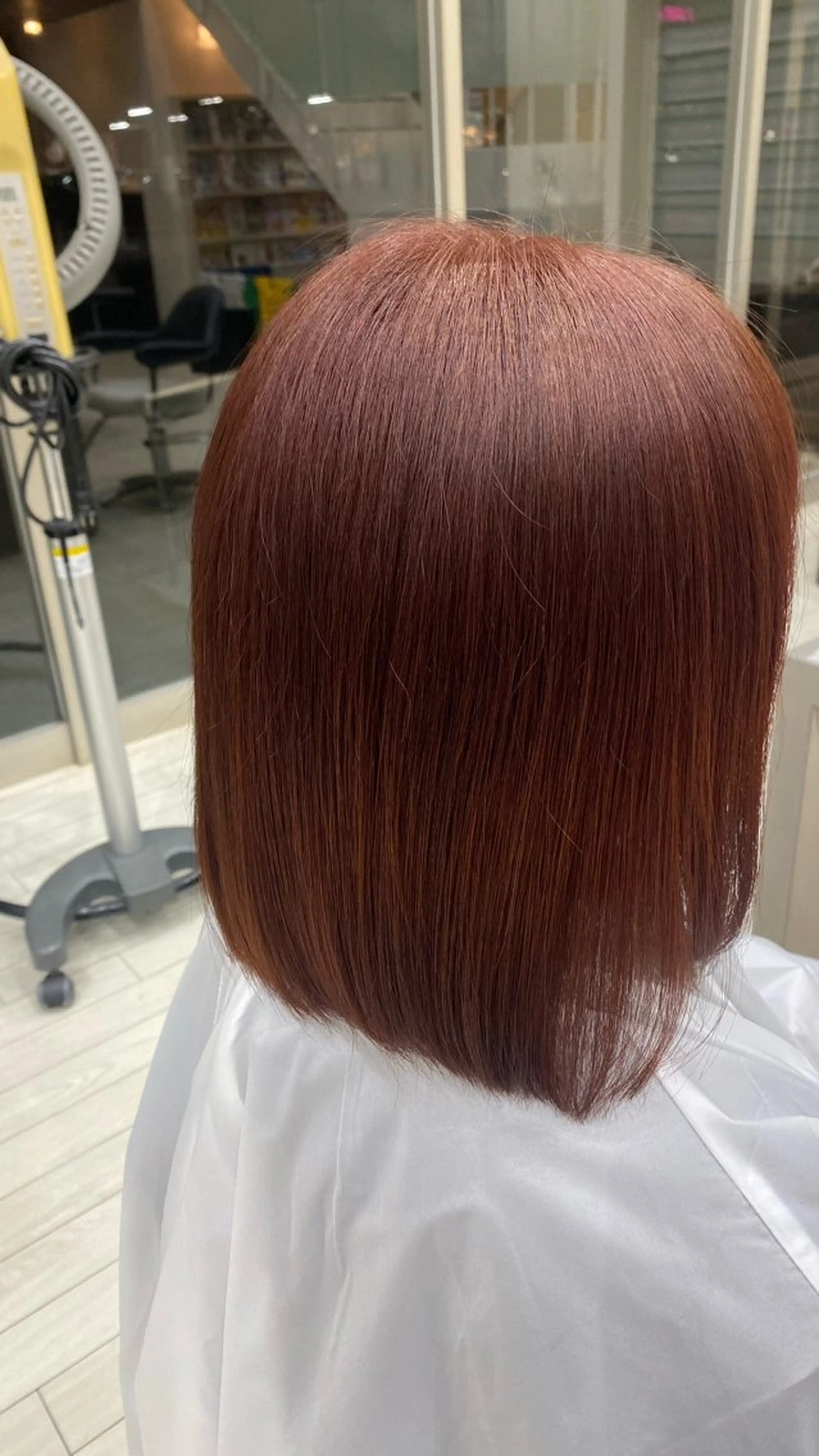 ミディアム カラー ヘアカラー トリートメント LIPPUL tre所属・藤原 優心のヘアスタイル