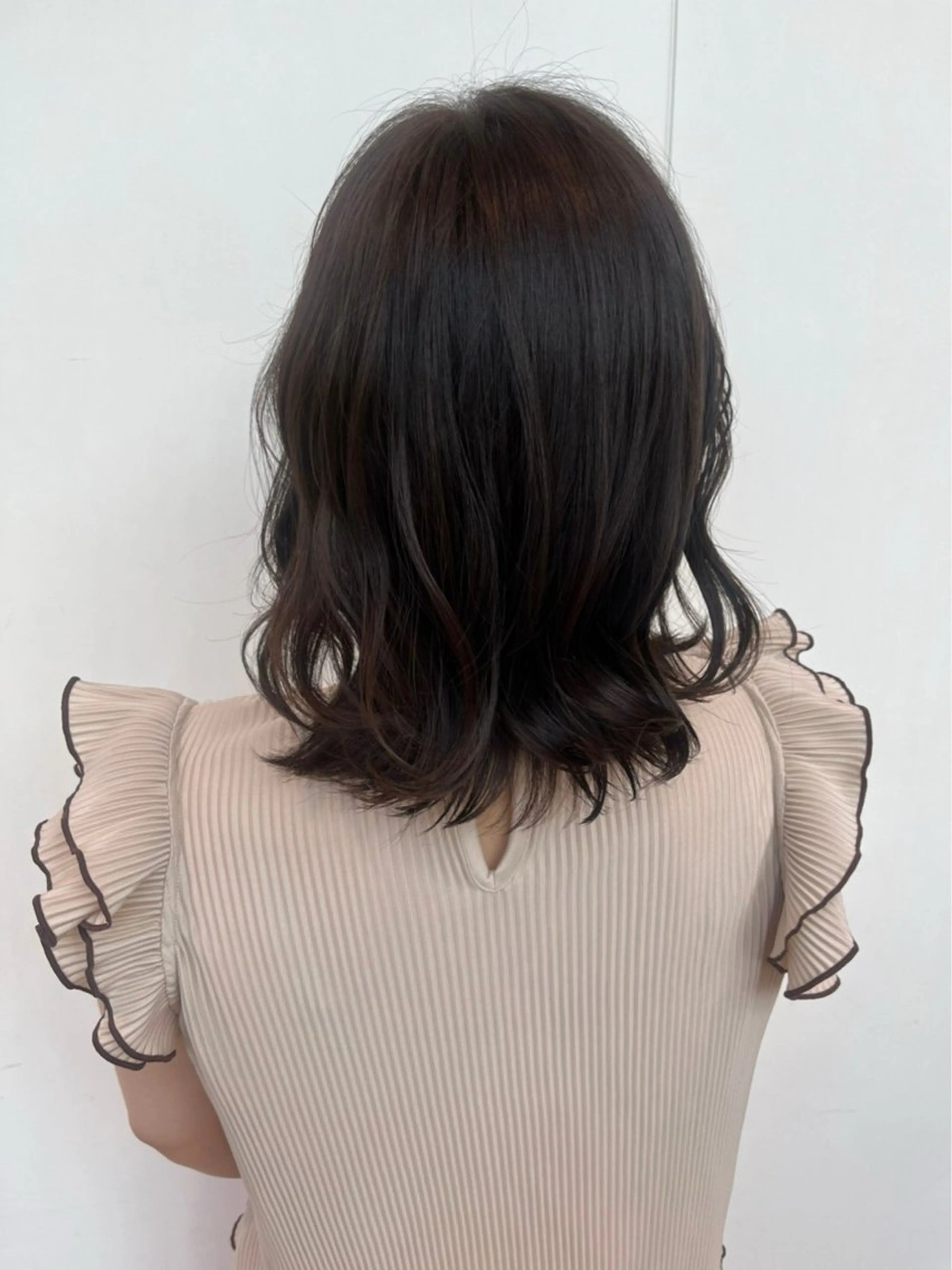 ミディアム カラー 〰️河原 みのり〰️のヘアスタイル