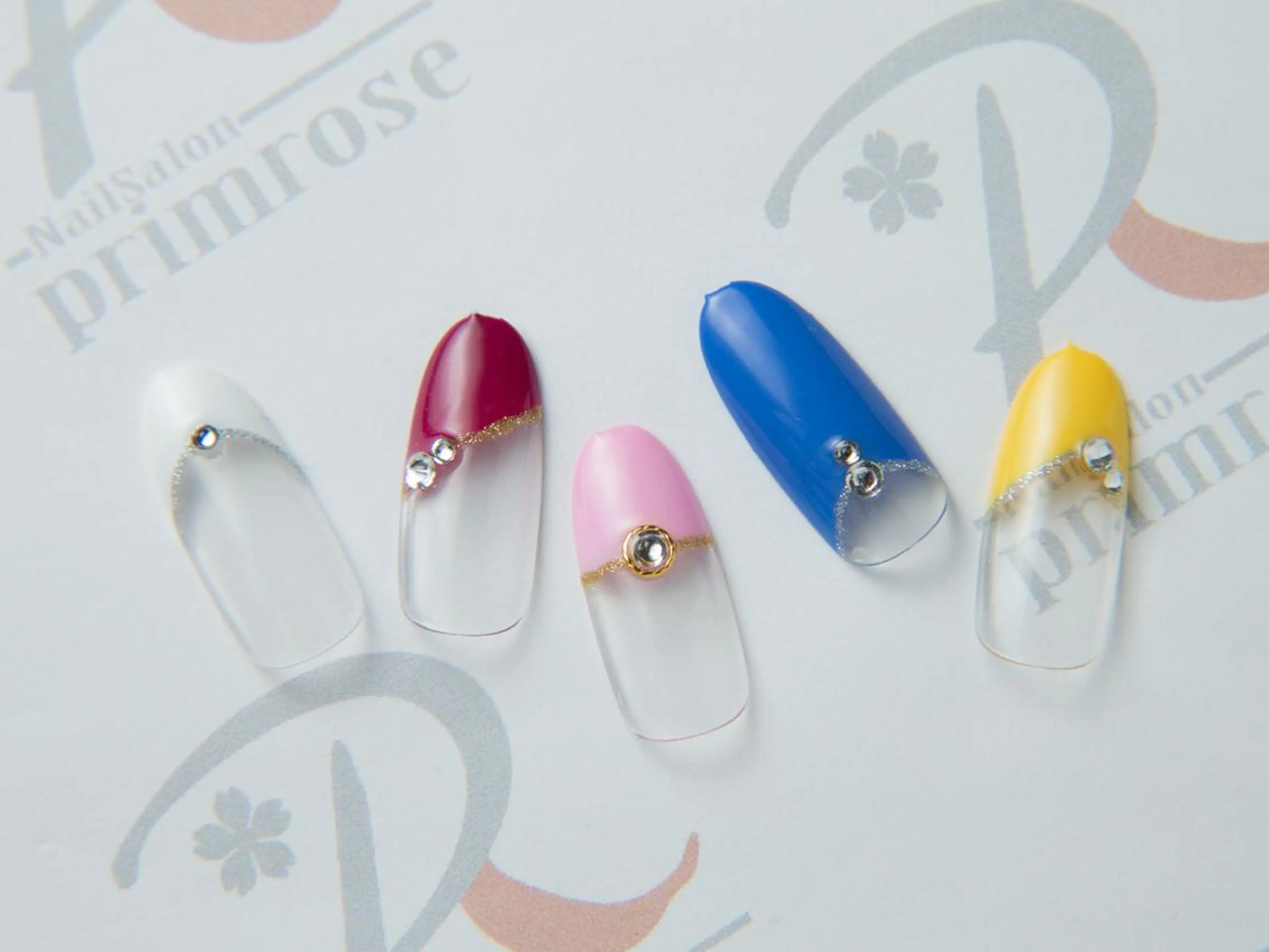 ネイル フレンチネイル nailsalon Mimiのネイルデザイン