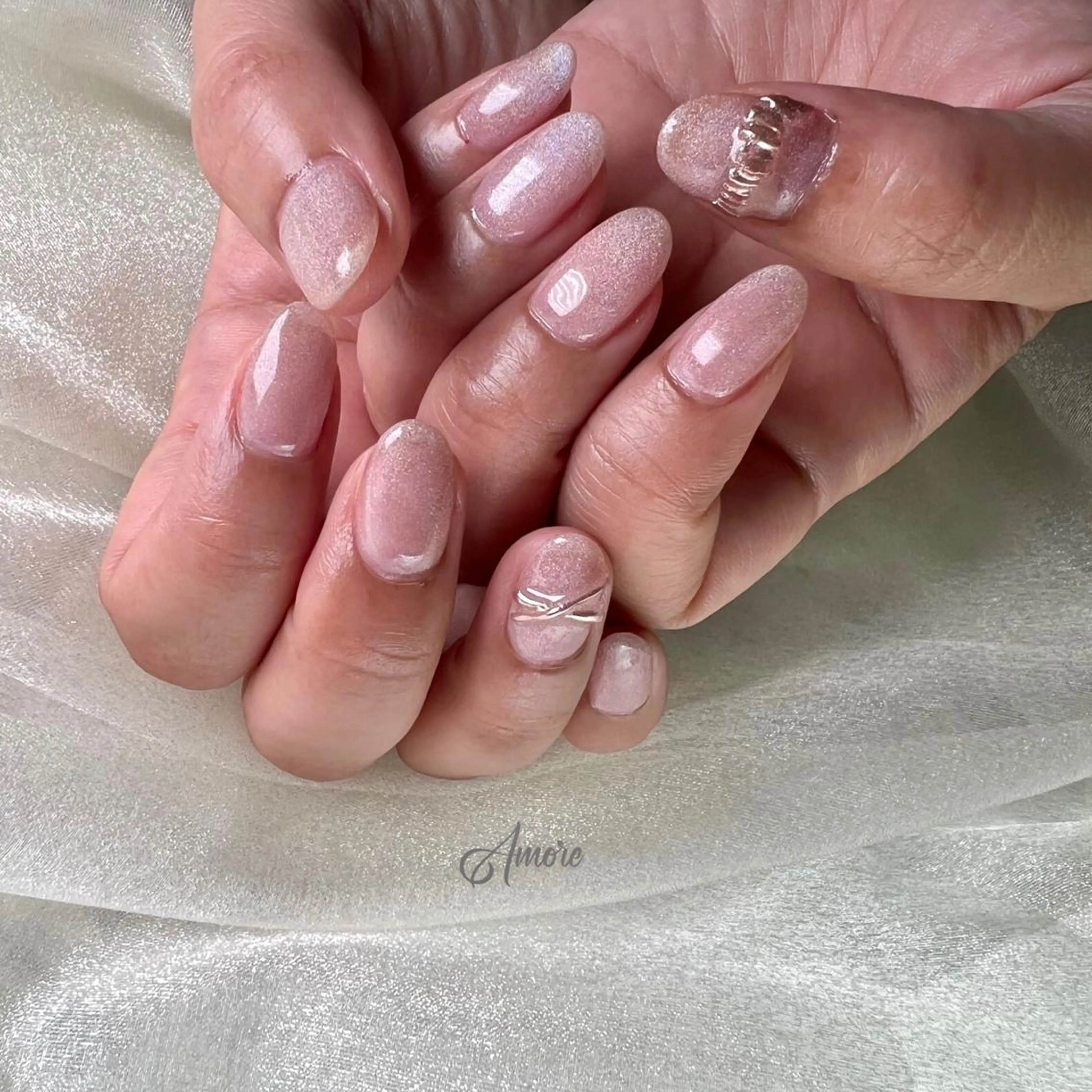 ネイル ジェルネイル 氷ネイル・うるうるネイル マグネットネイル ミラーネイル ニュアンスネイル You kyehwaのネイルデザイン