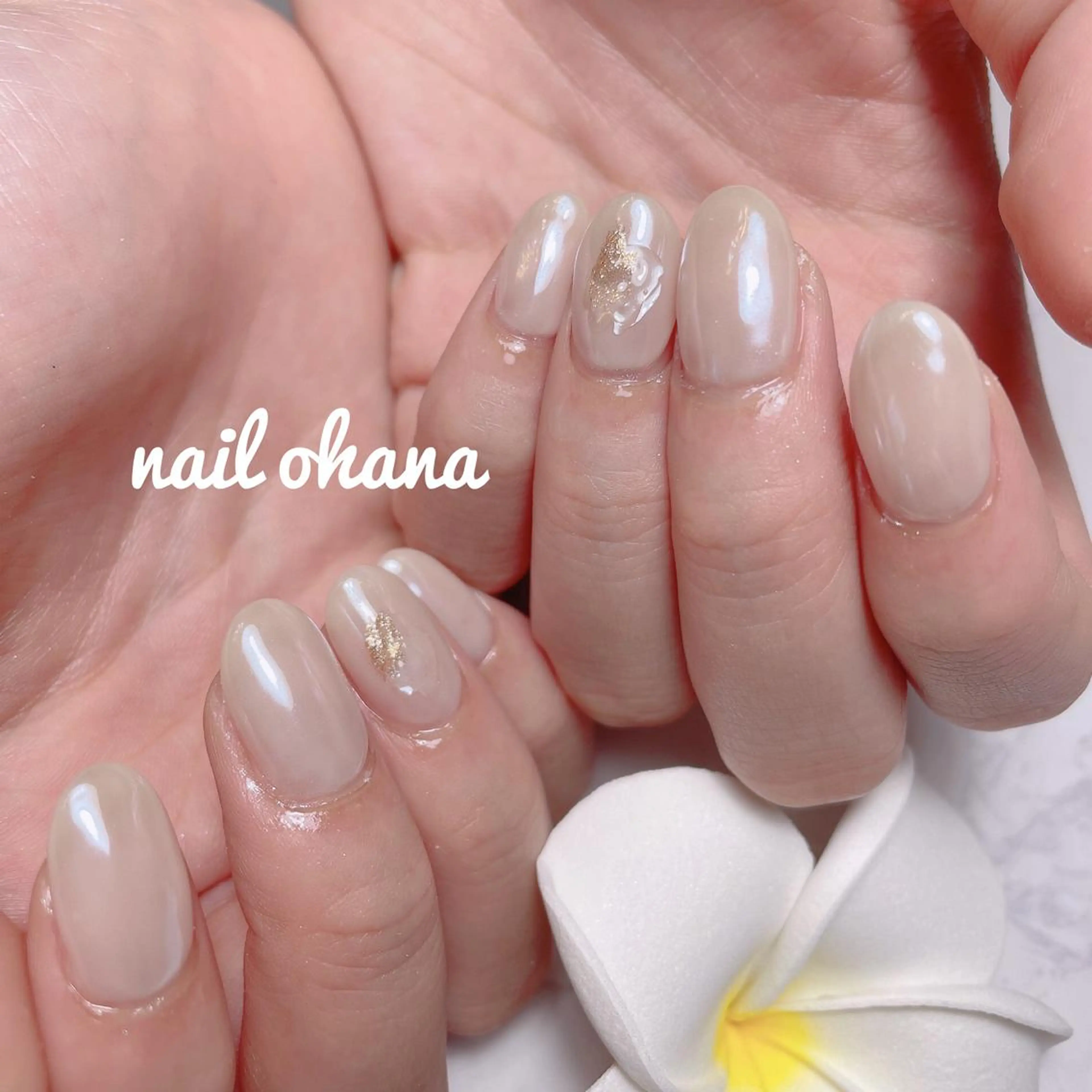 ネイル 持ち込み ホワイト 那覇🏝️台湾人 ネイリストSHIUのネイルデザイン