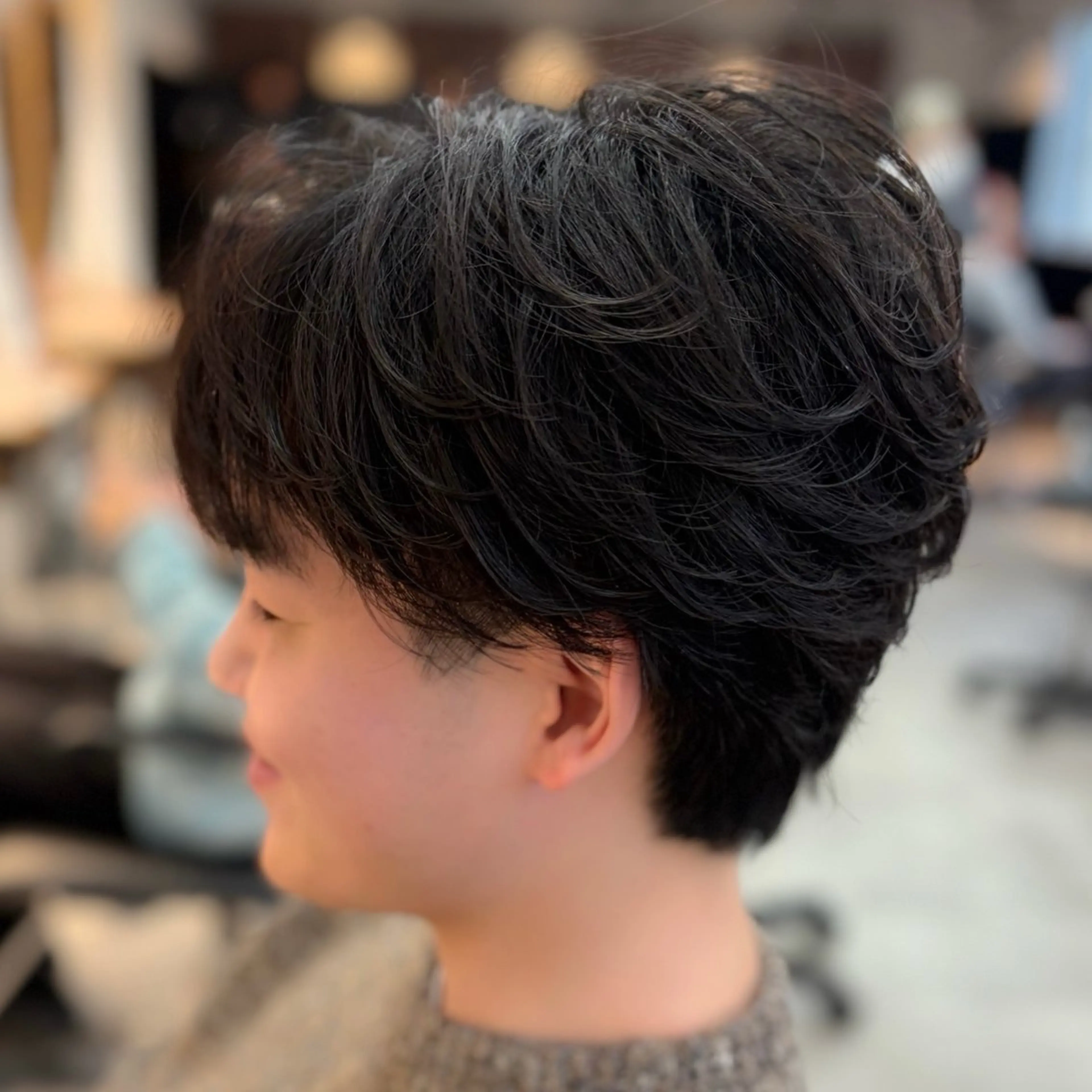 パーマ メンズ フェザーパーマ マッシュ メンズパーマ シースルーマッシュ ニュアンスパーマ カット パーマ 男の理想を叶える🔥 メンズパーマ特化｜関のヘアスタイル