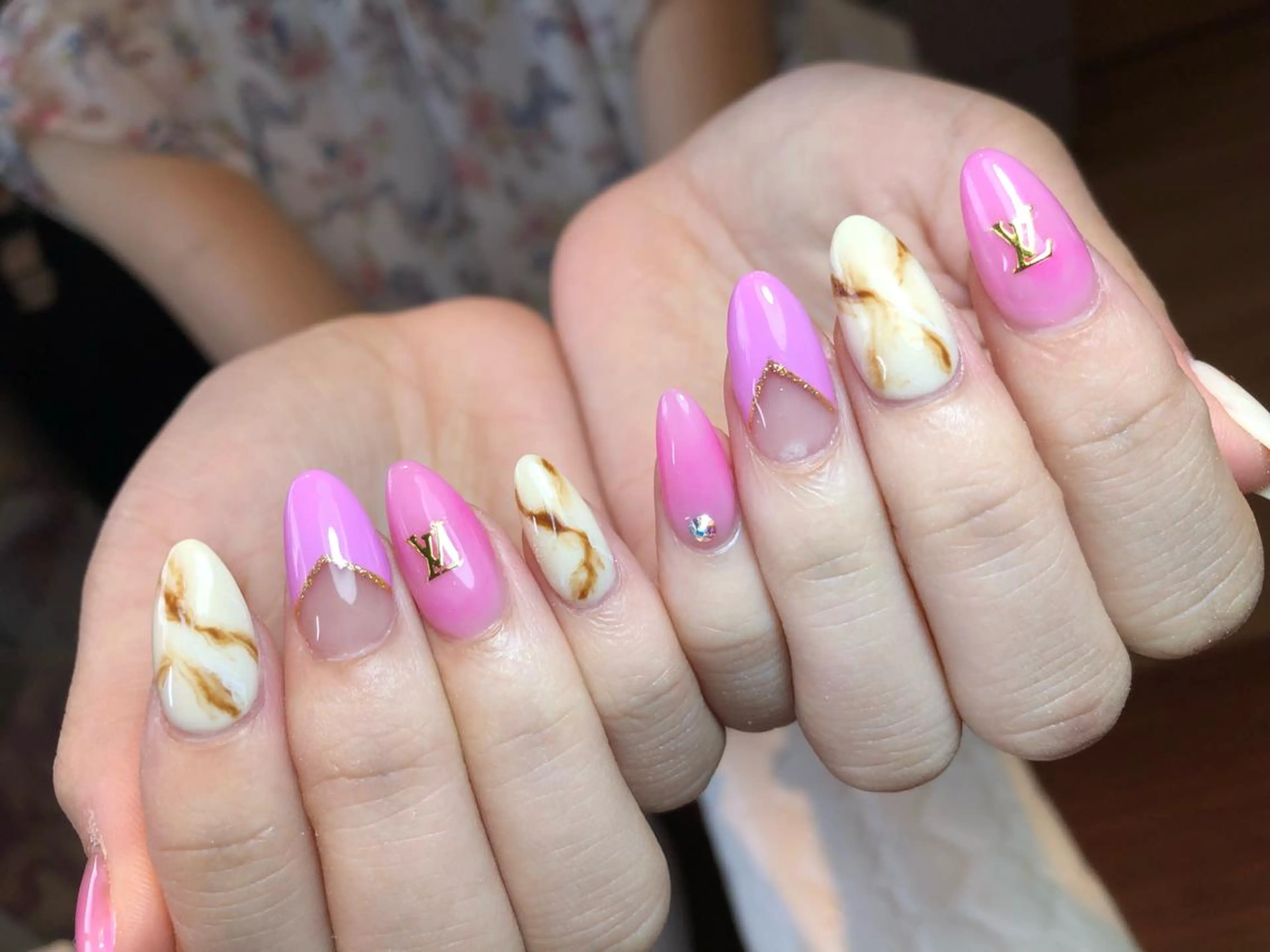 ネイル salon de Tiaraのネイルデザイン