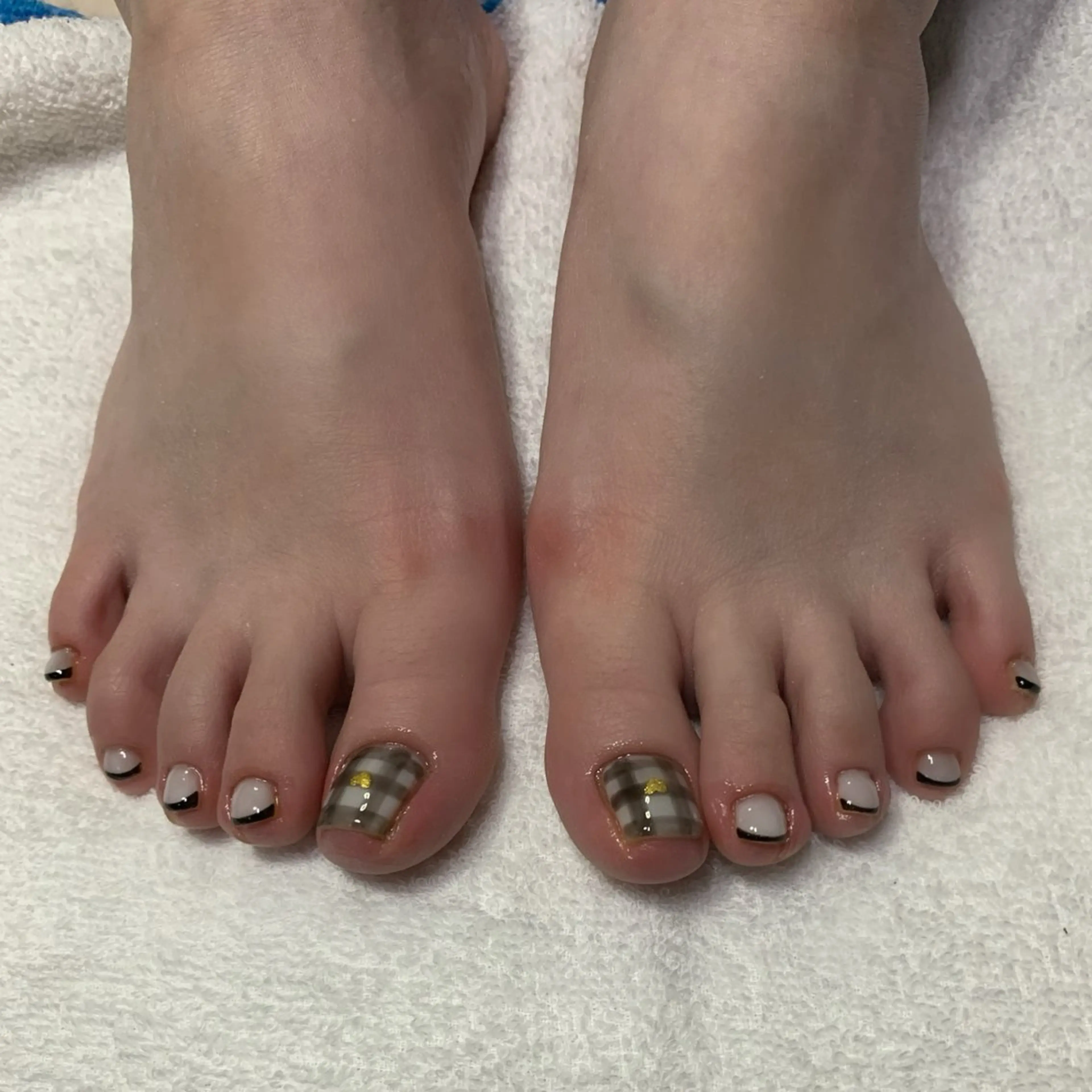 ネイル ハンドネイル フットネイル MHR nailのネイルデザイン