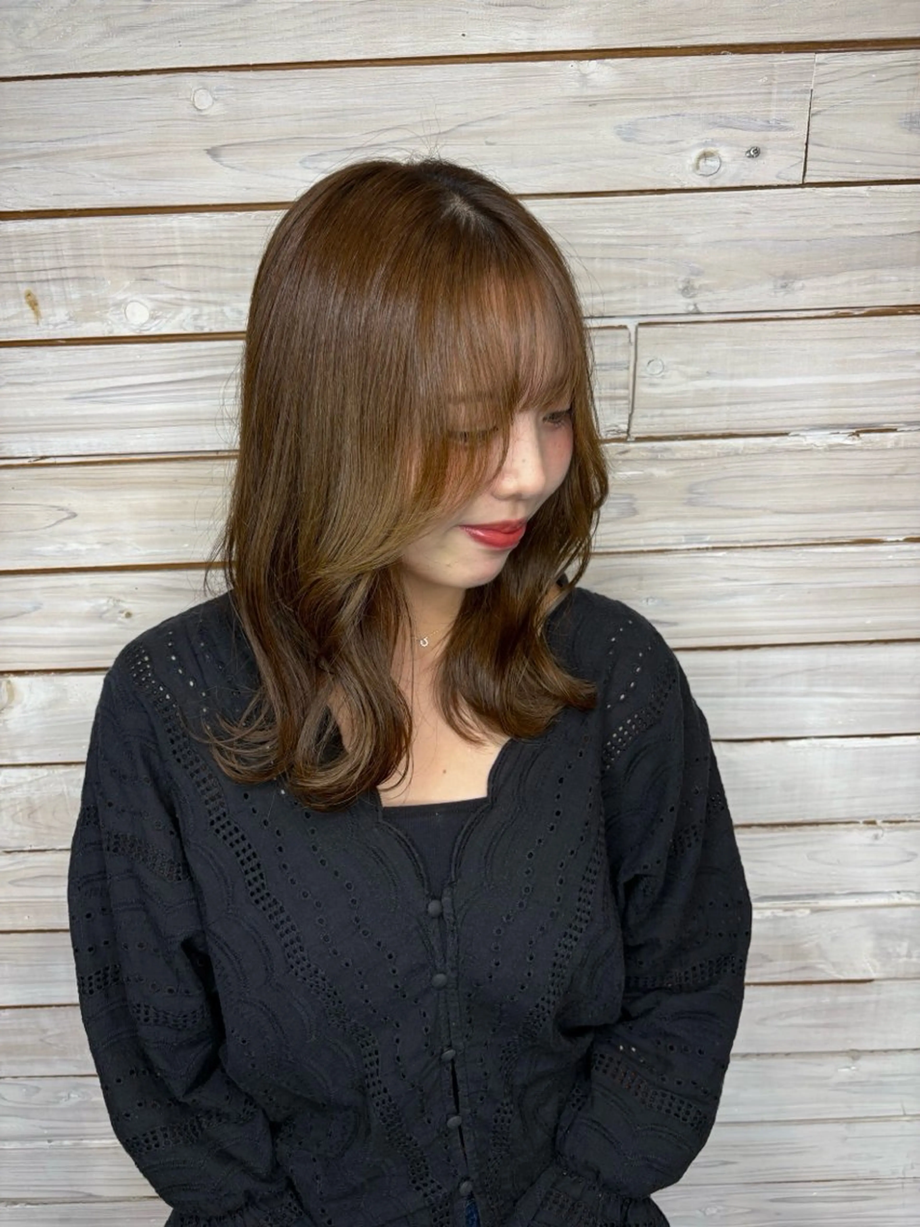 セミロング レイヤーカット 松田 慧児のヘアスタイル