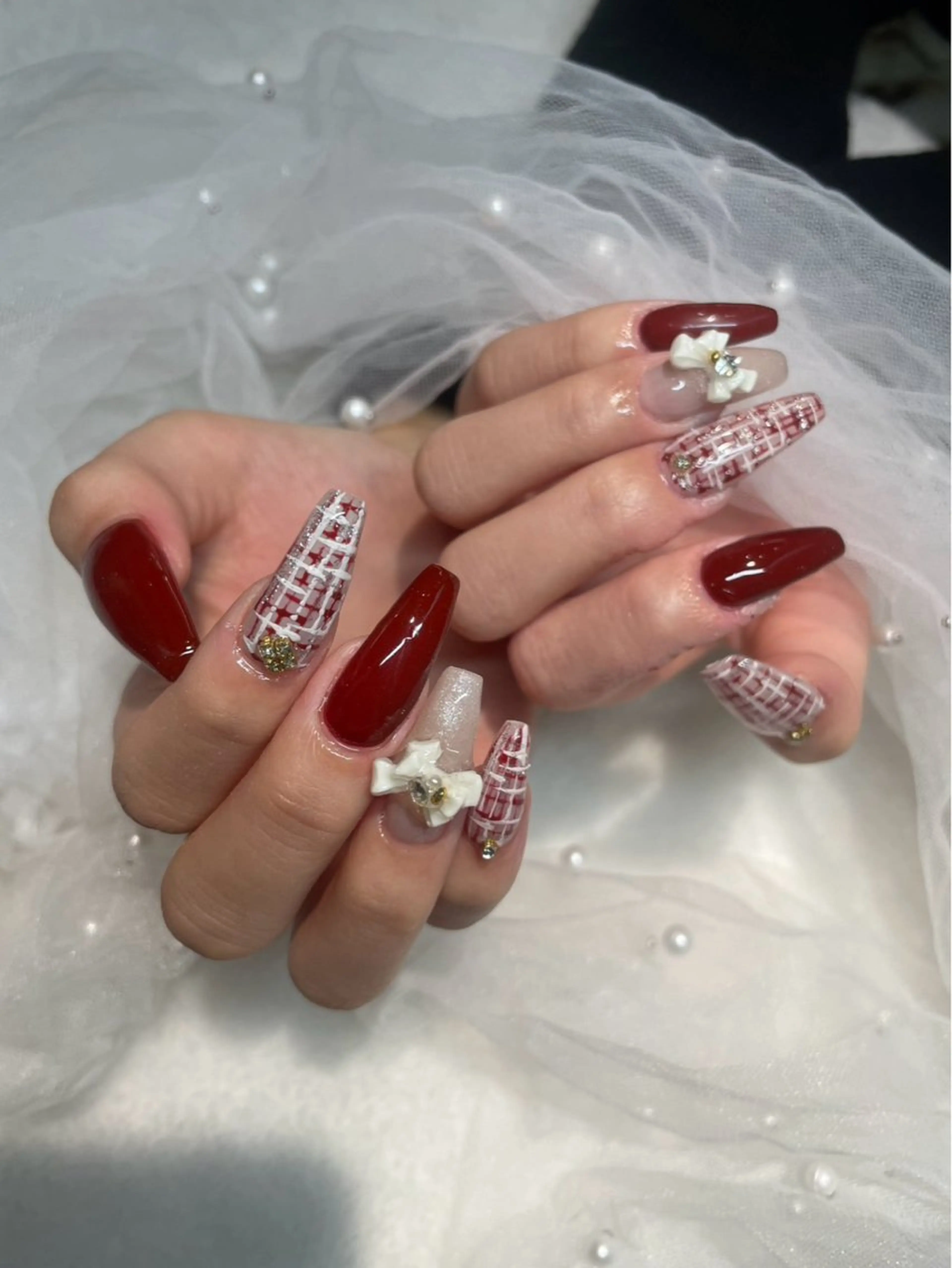 ネイル I-nailロング /ワンホン/キラキラのネイルデザイン