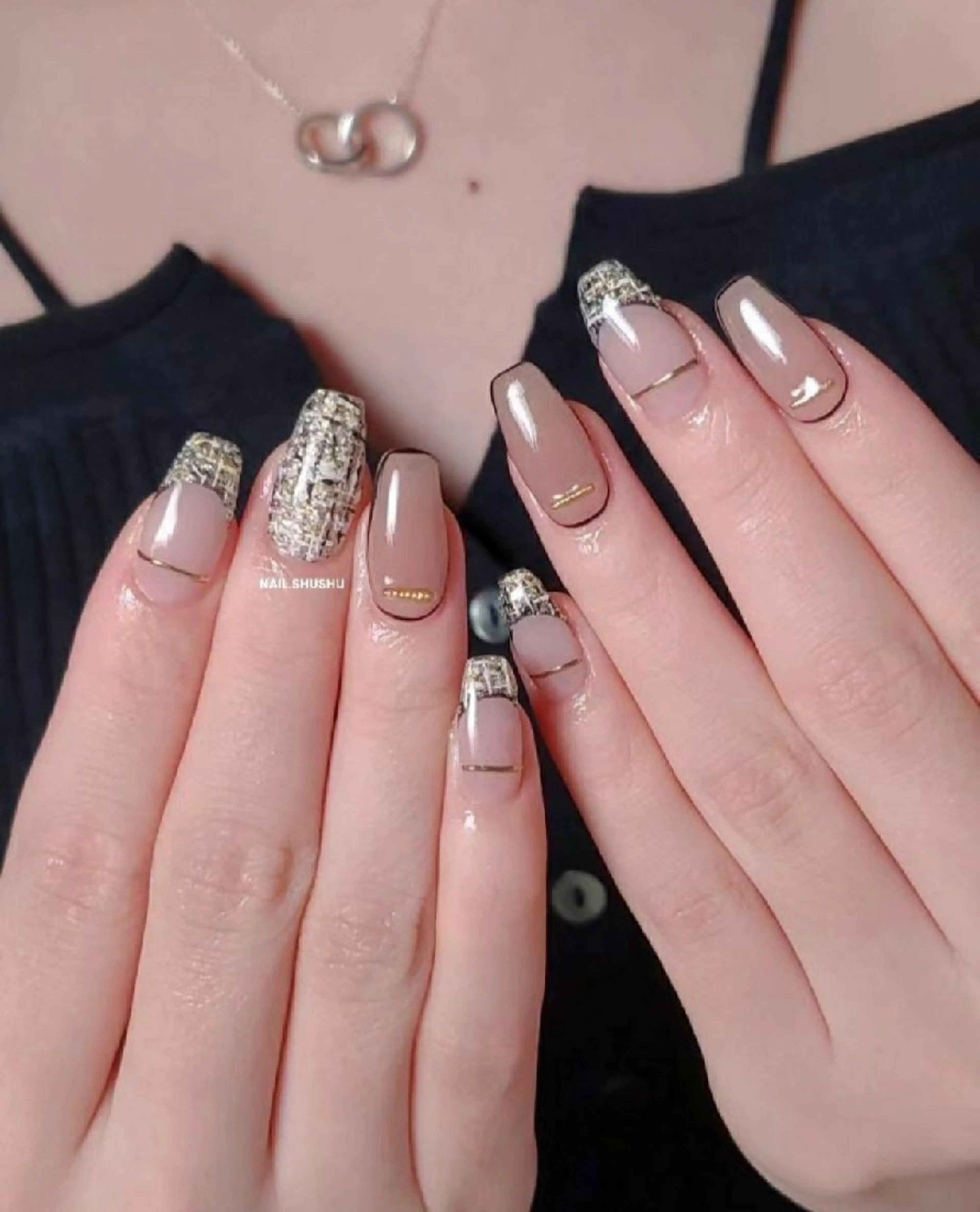 ネイル 持ち込み ニュアンスネイル ワンカラーネイル シンプルネイル 冬ネイル ハンドネイル 3dパーツ/流行り 👧shushu❤️のネイルデザイン