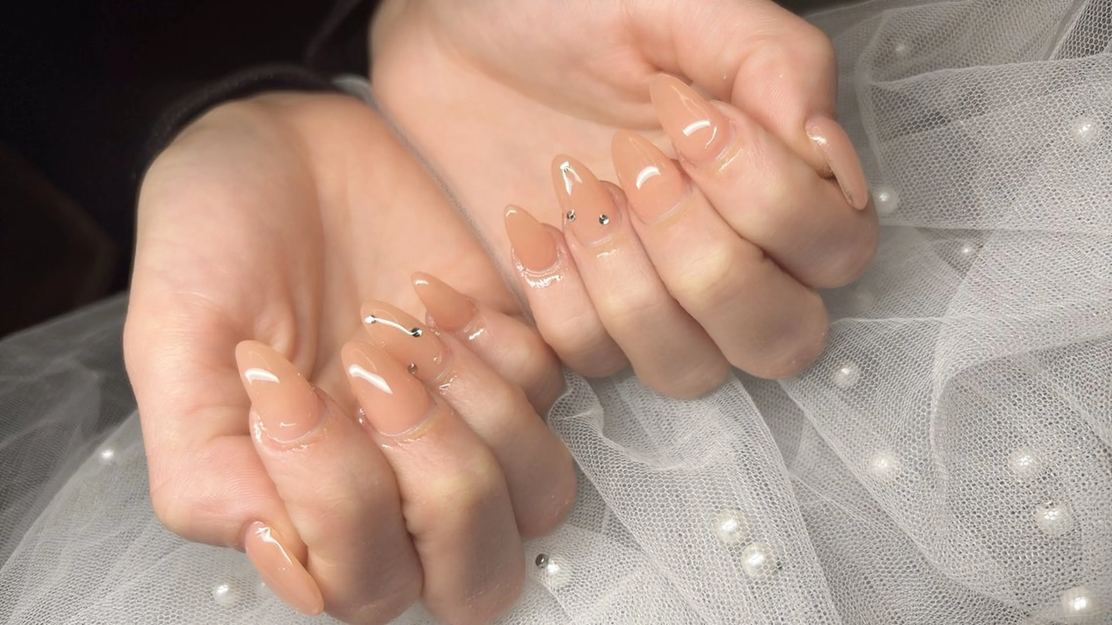 ネイル ワンカラーネイル ハンドネイル happiness nailのネイルデザイン