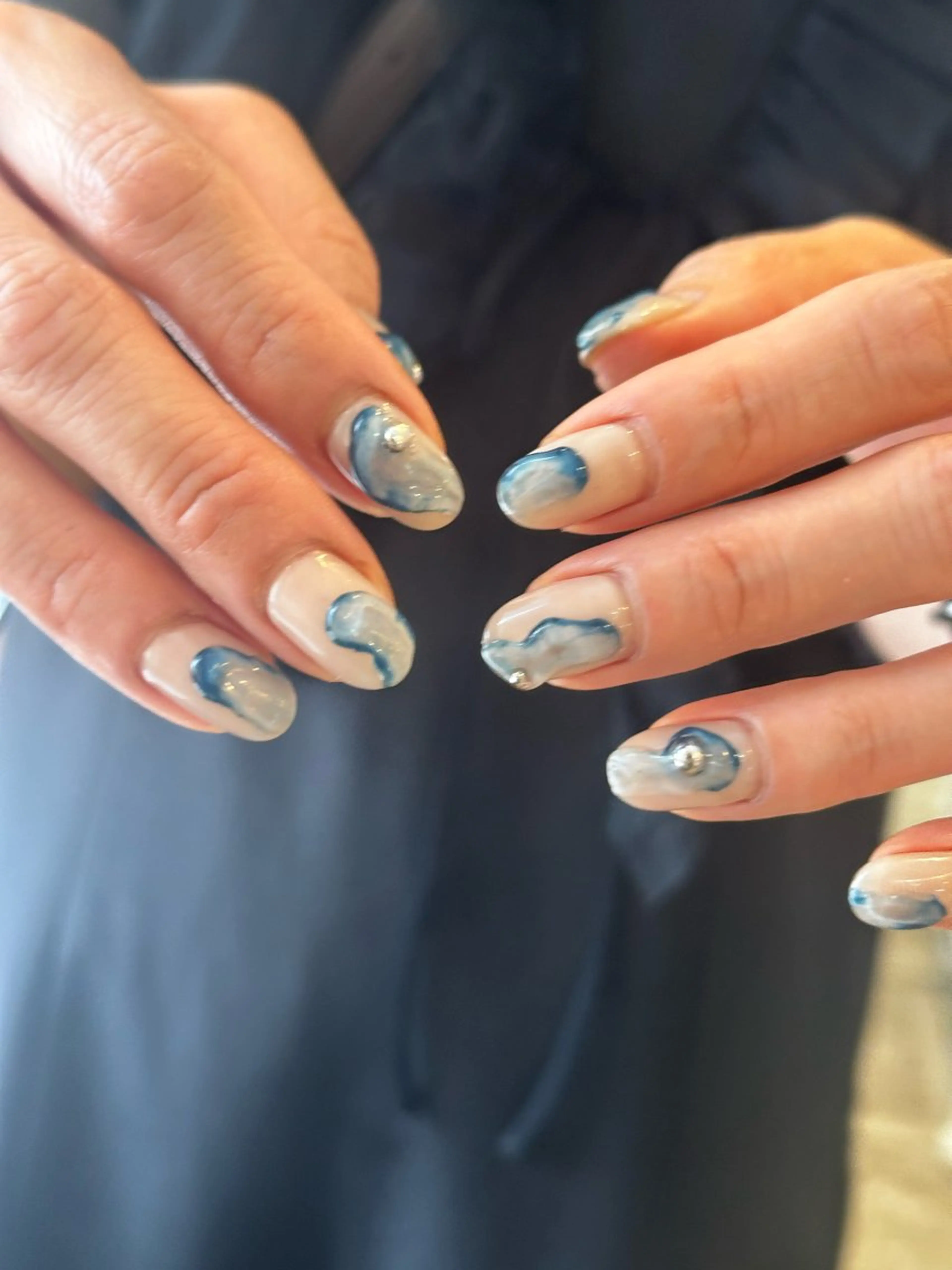 ネイル ニュアンスネイル ハンドネイル Natsuko 🐥のネイルデザイン