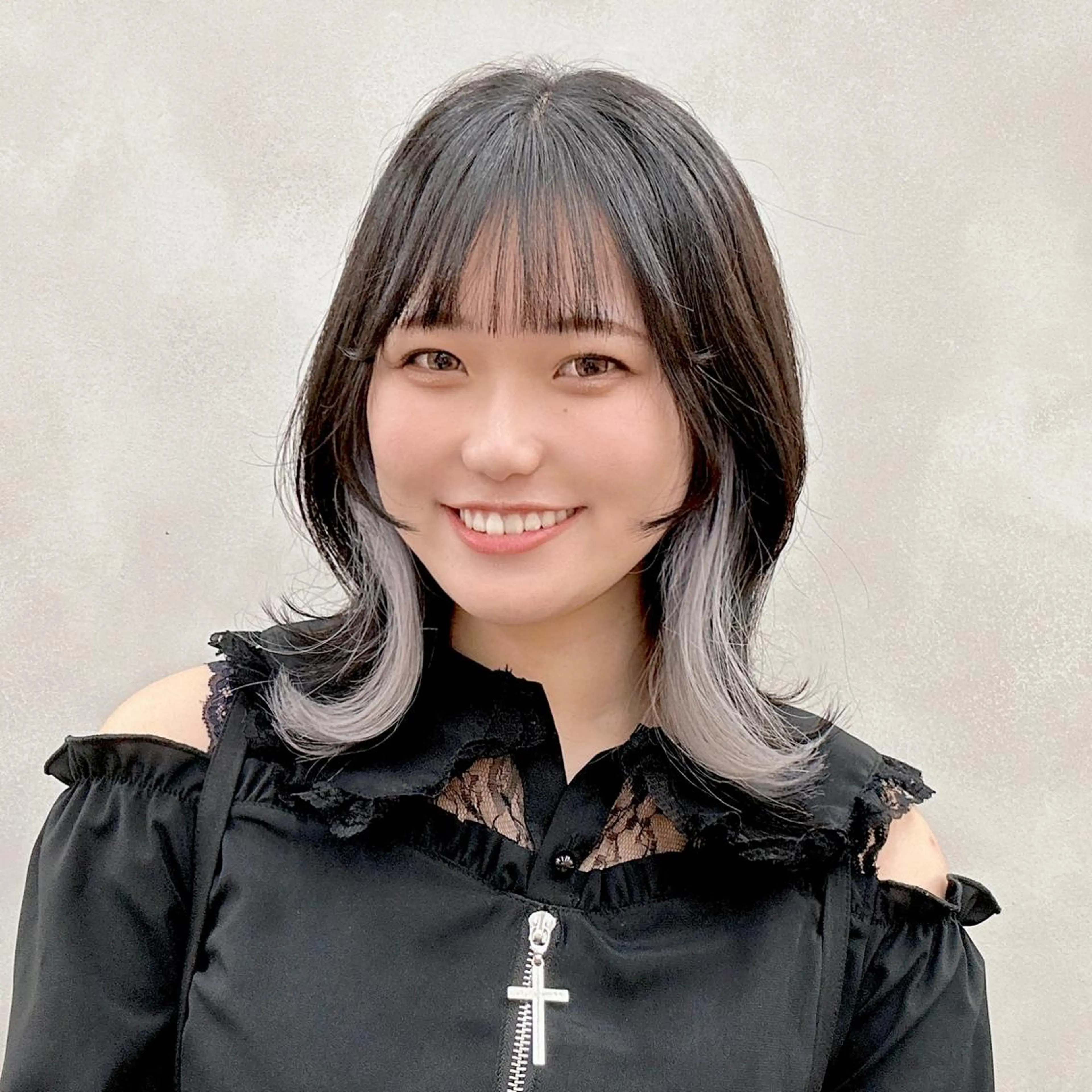 ‪🧡‬‪リピーター様はこちら‪🧡‬‪イヤリングカラーorインナーカラーorハイライト＆ダメージカット前処理剤付きの写真