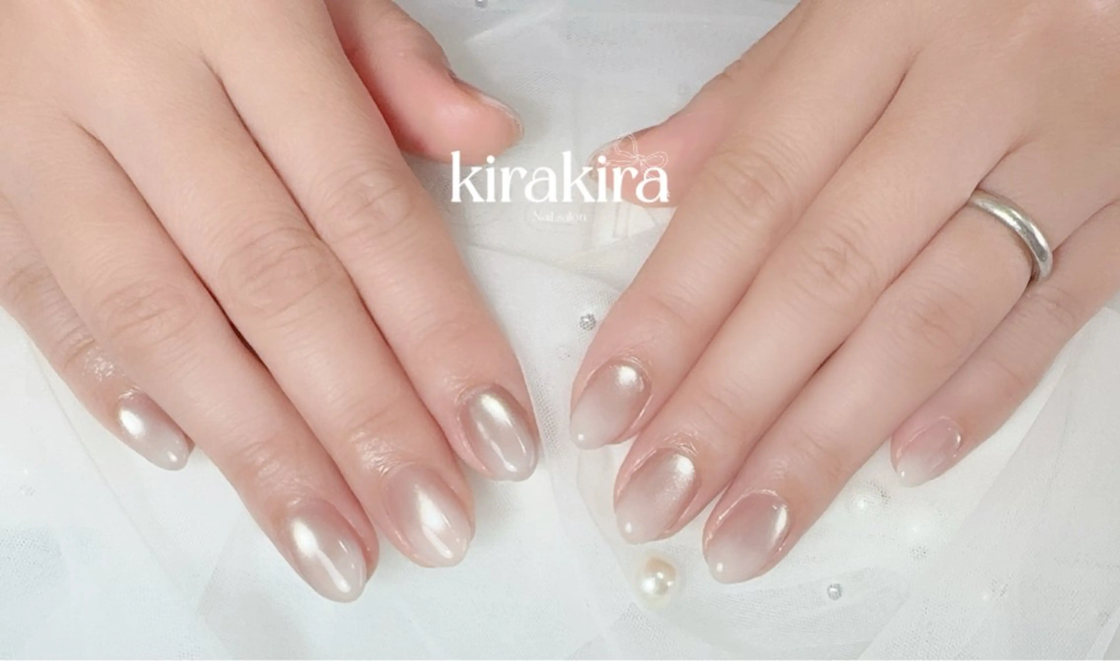 ネイル 入学式 フットネイル グラデーション 卒業式 キラキラネイル Kirakira Nail salonのネイルデザイン