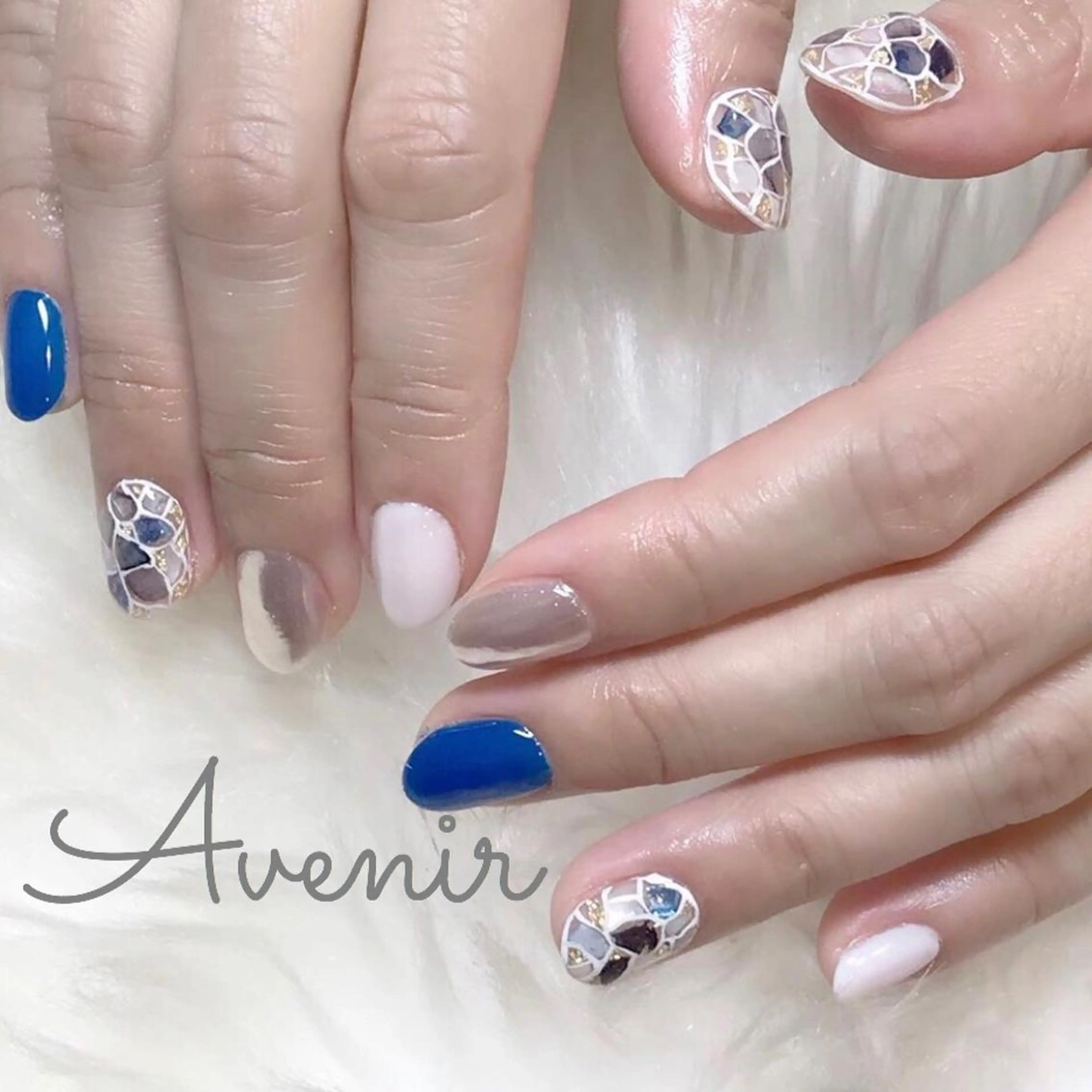 ネイル Avenir 表参道 nail＆eye予約のネイルデザイン