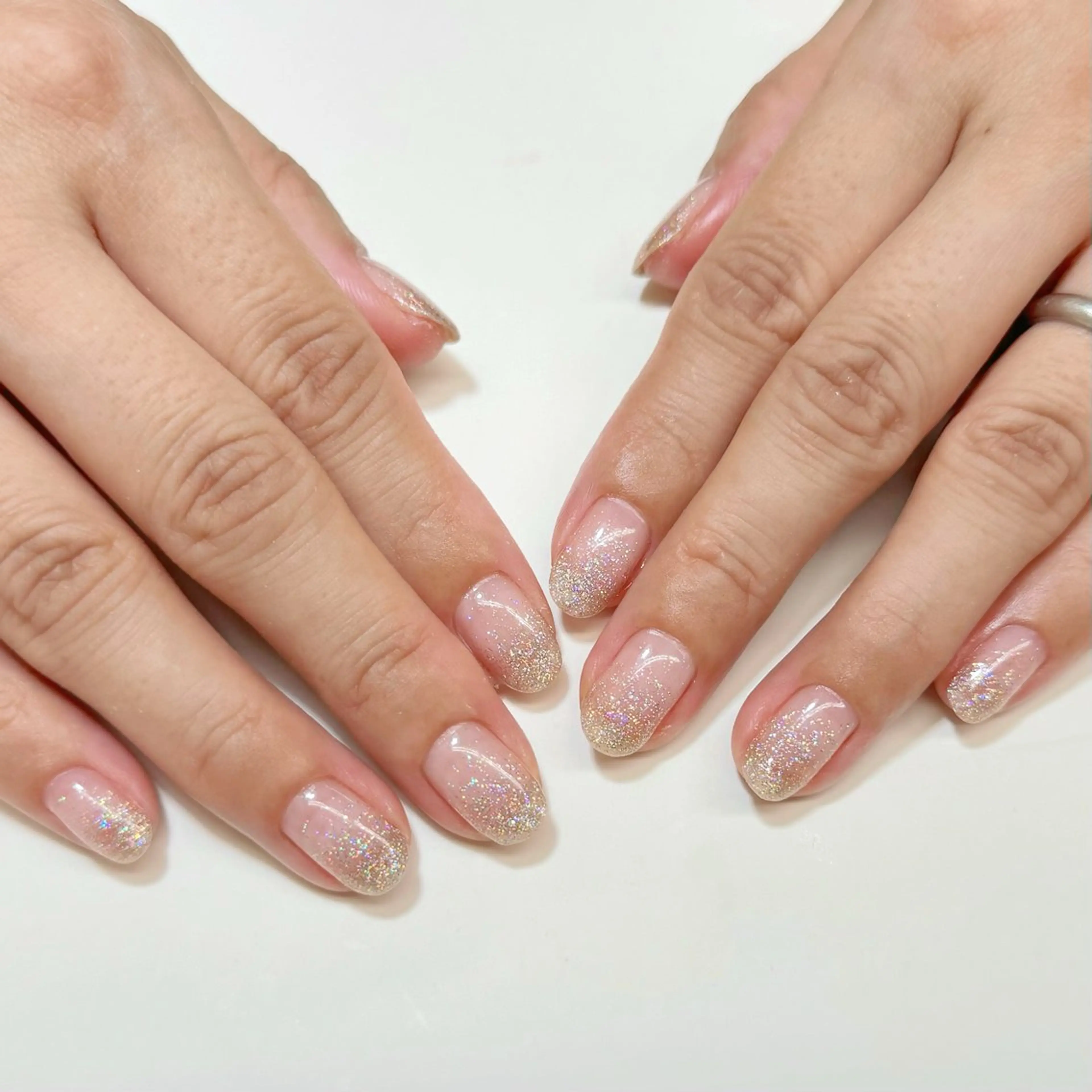 ネイル グラデーション ラメ(グリッター) ラメグラデーション Alisa nail Rinのネイルデザイン