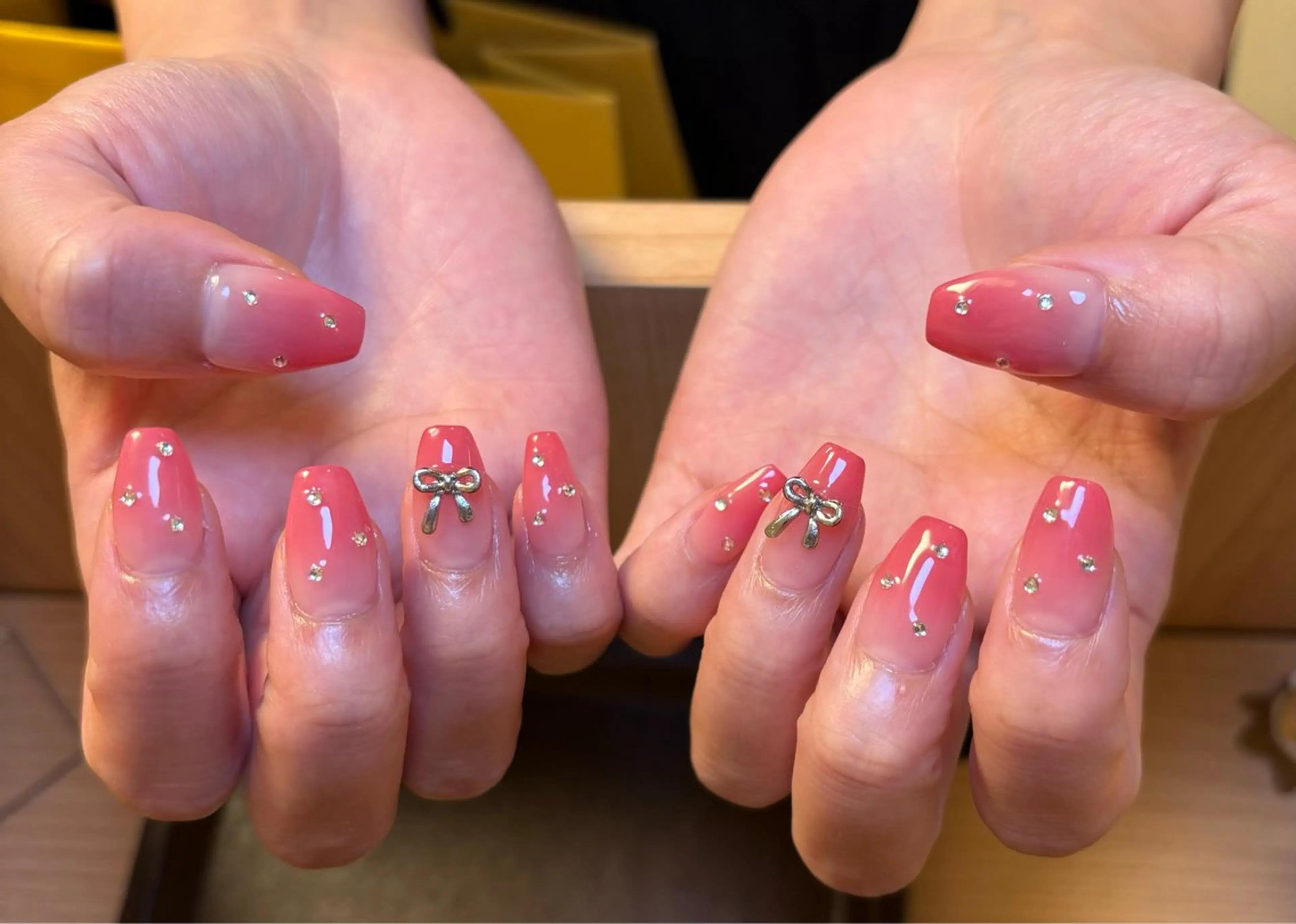 ネイル ピンク ハンドネイル 京美人所属・京 美人のネイルデザイン